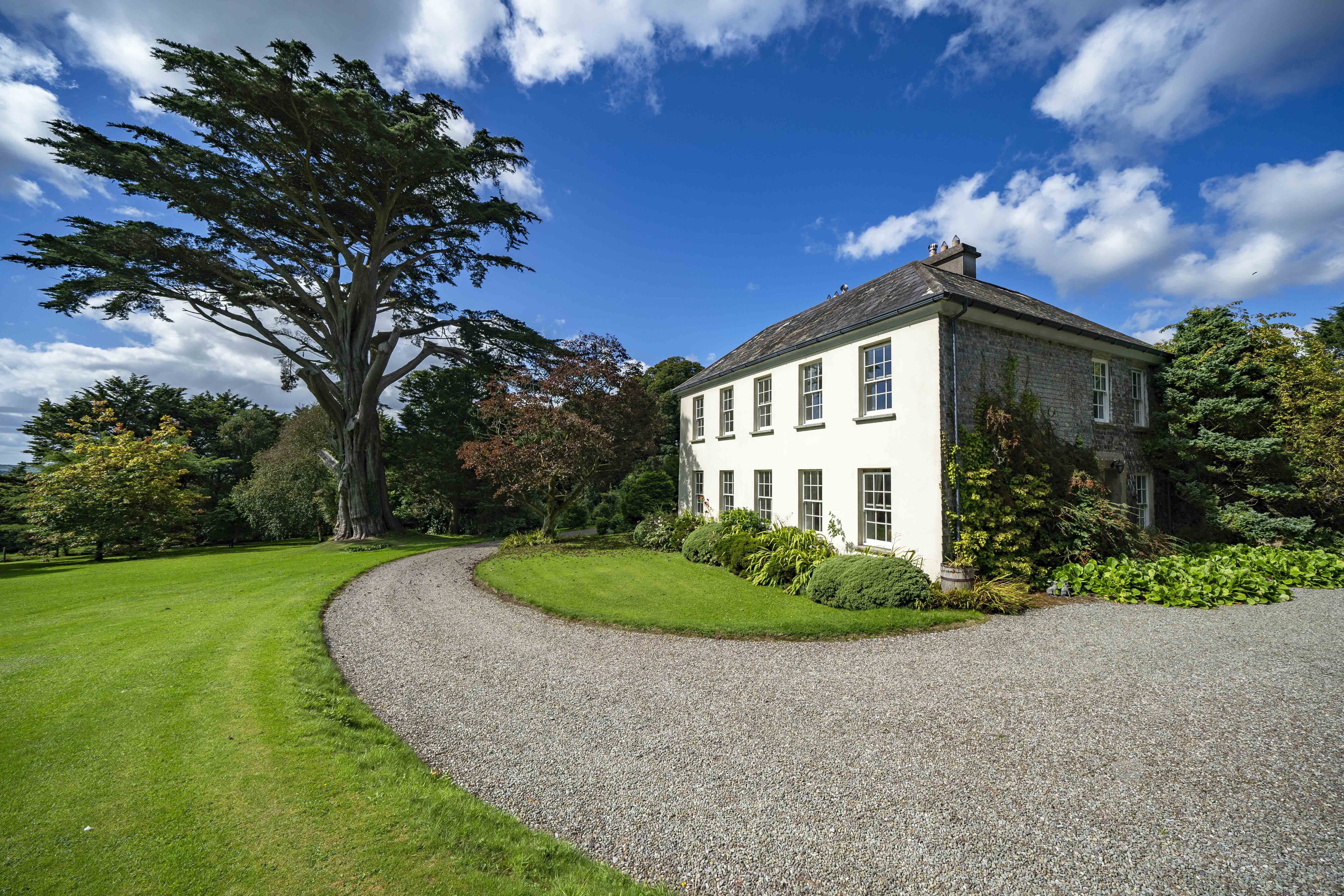 Property Image 1 - Large country house close to the sea in West Cork