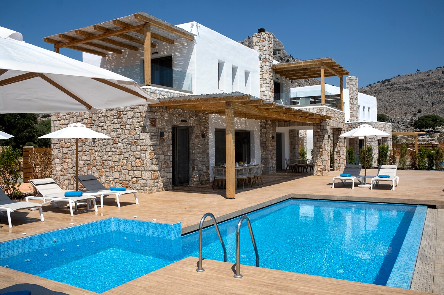 Property Image 1 - Villa Alekia