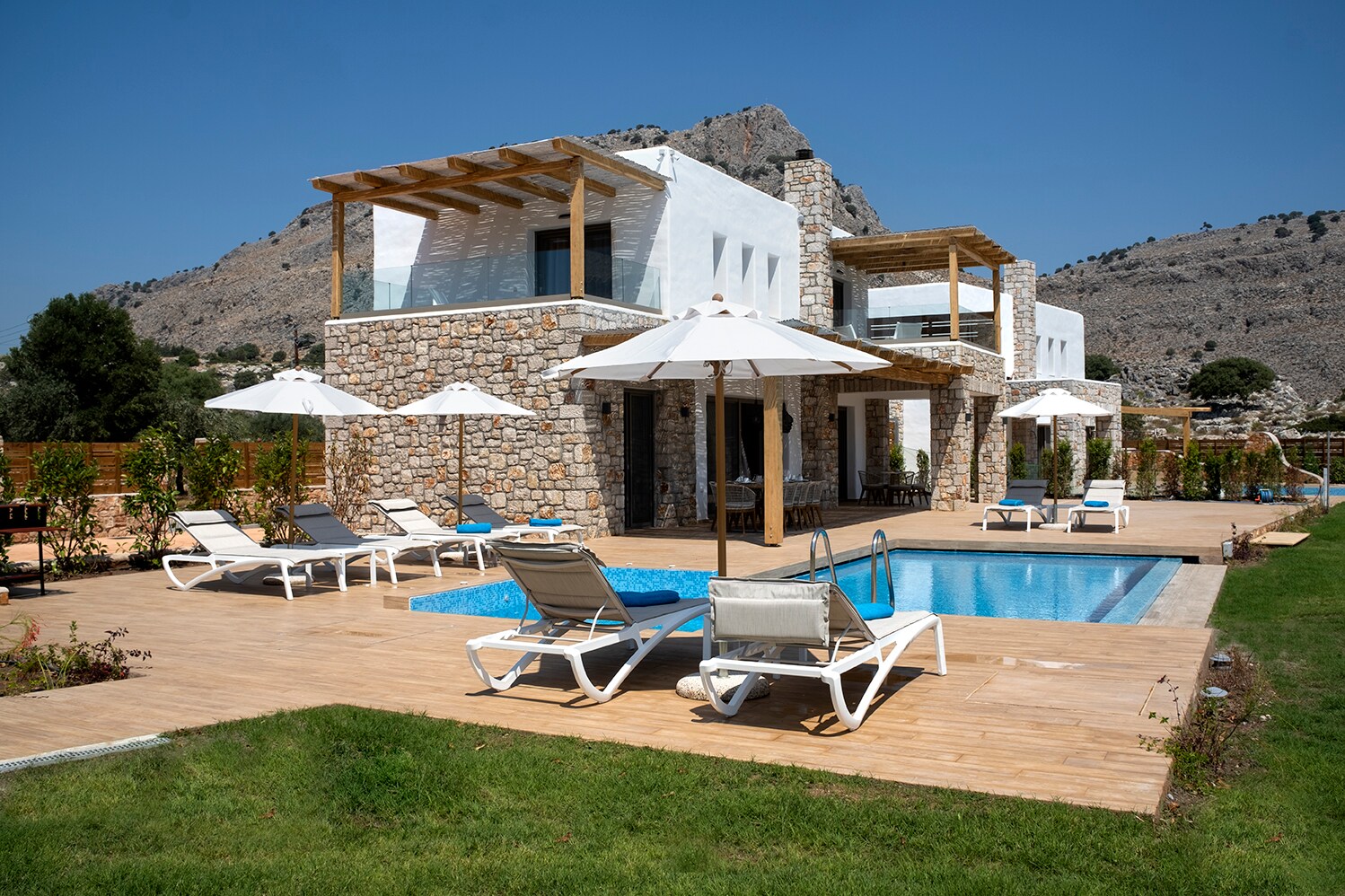 Property Image 2 - Villa Alekia