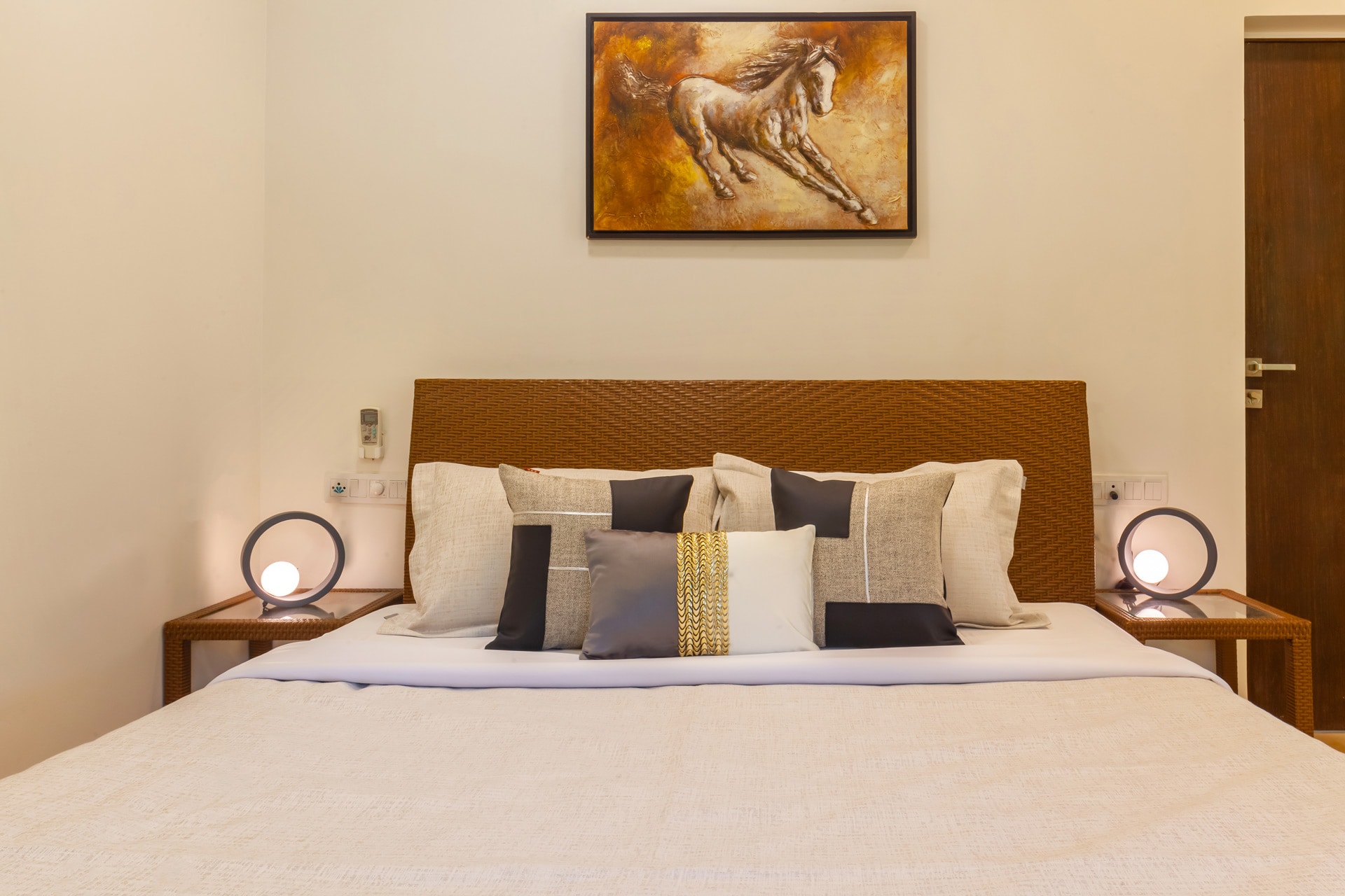 The Estate - Luxury Living