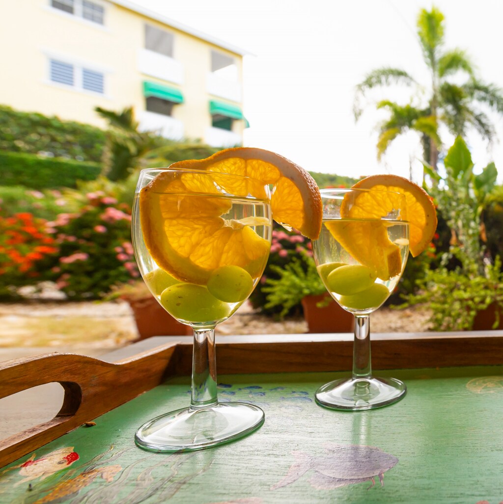 One Bedroom Apartment on Resort Vacation Rental, Photo 4