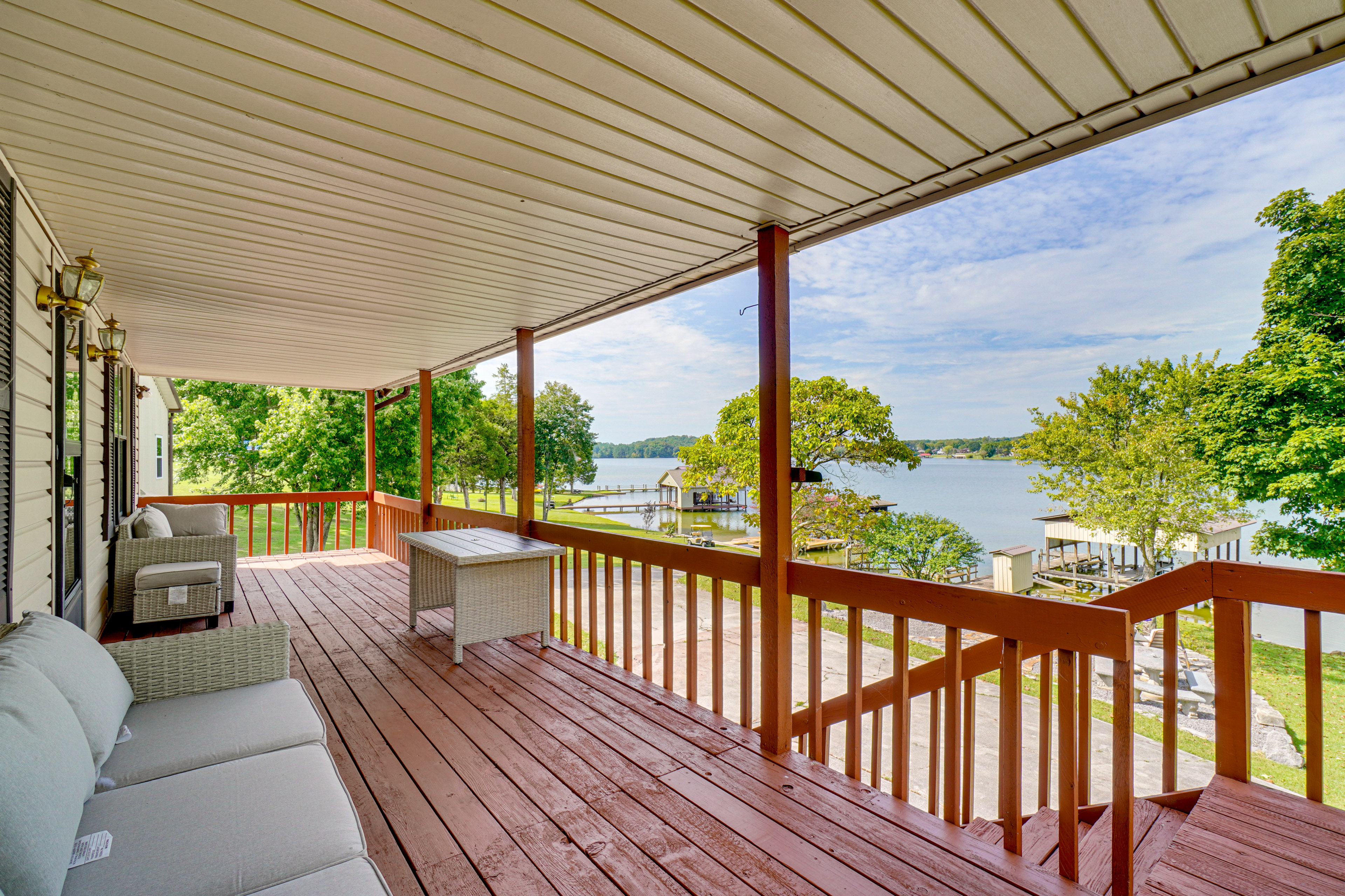 Property Image 2 - Watts Bar Lake House: Boat & Fish On-Site!