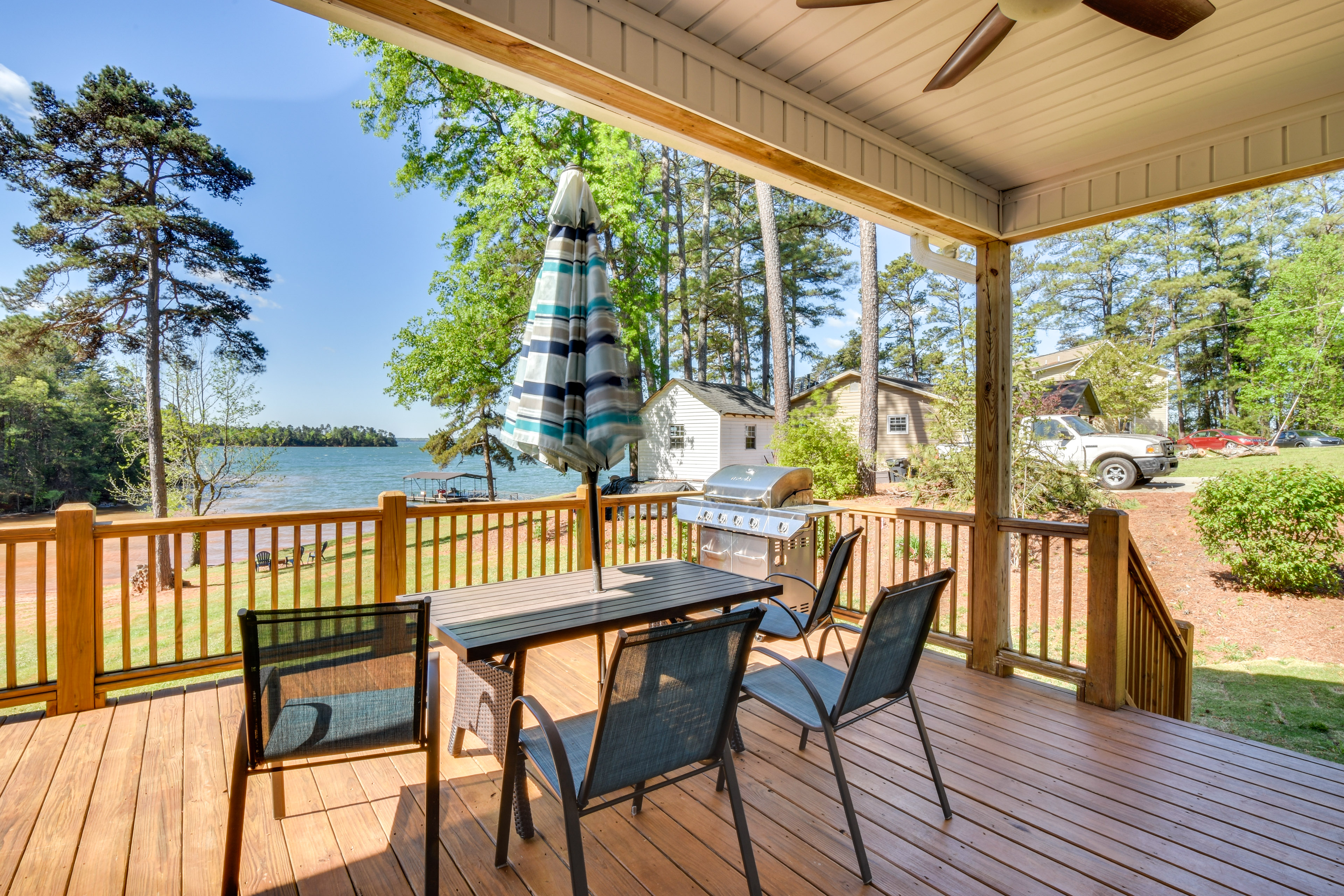 Property Image 2 - Starr Rental on Lake Hartwell: Deck & Water View!