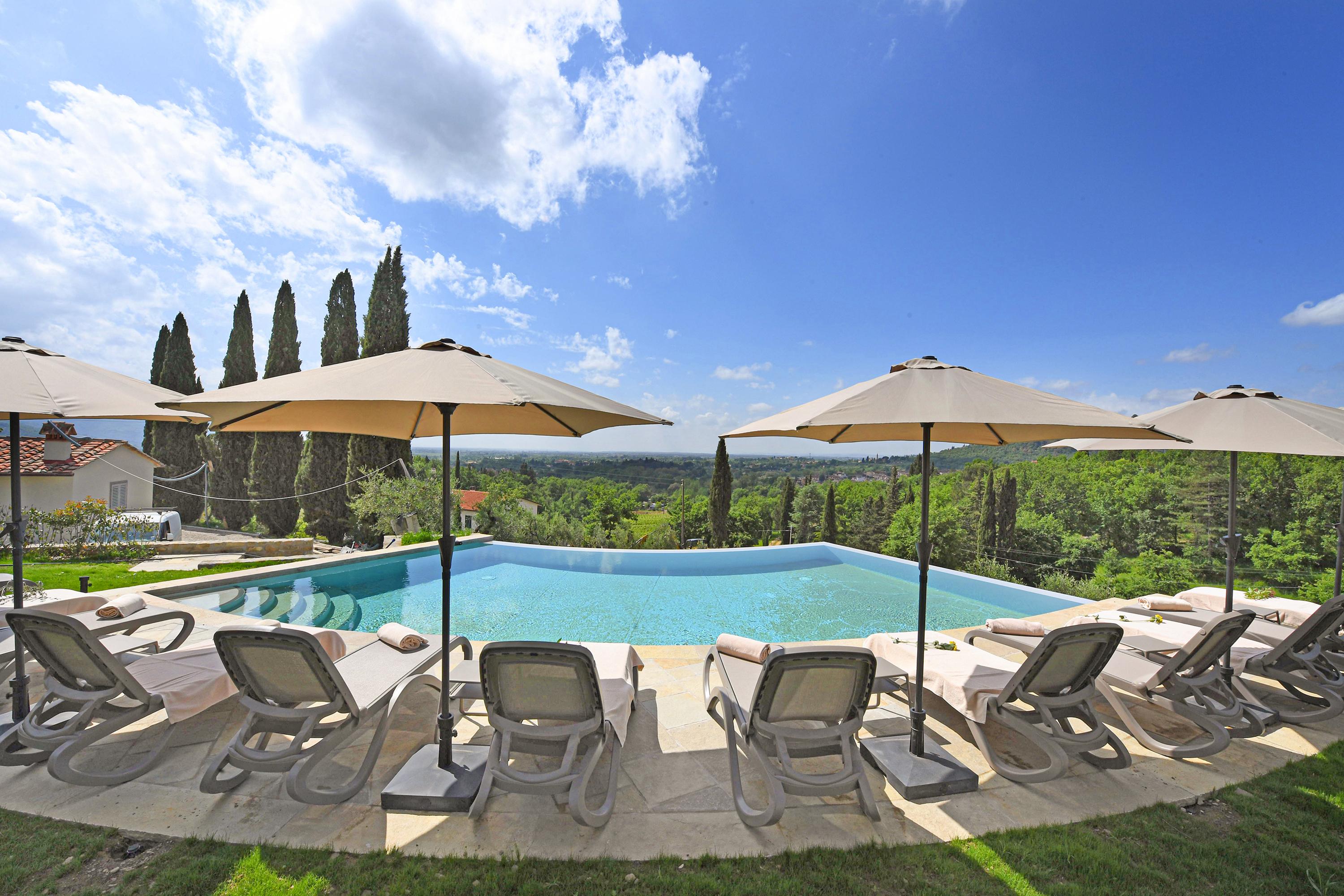 Property Image 2 - Amazing Panoramic Villa La Poggiola