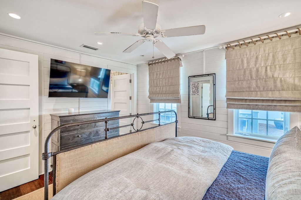 1st Floor King Suite 3