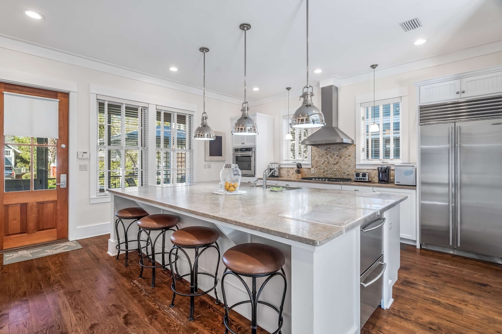 Large kitchen island in the gourmet kitchen