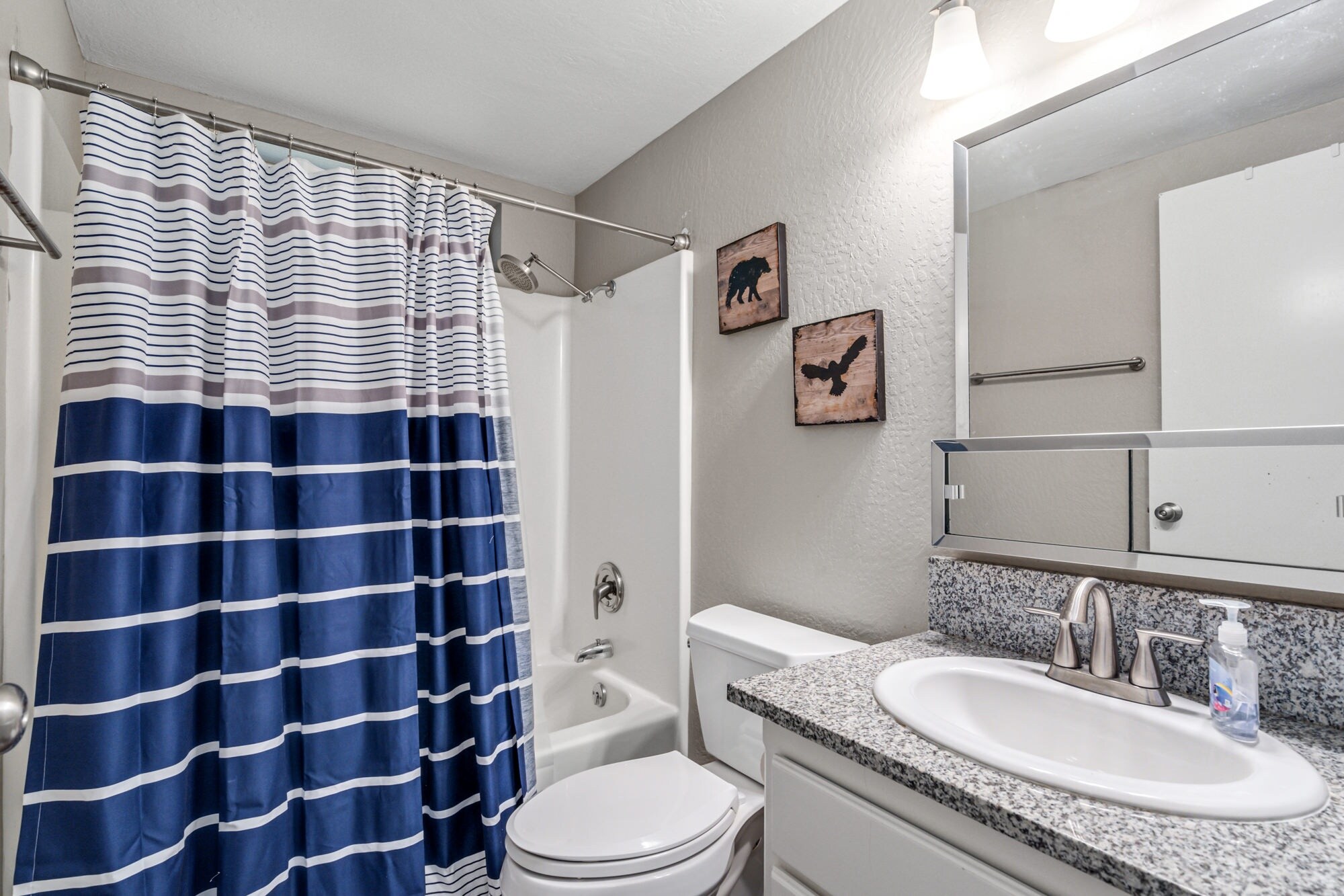Downstairs Bath Room Unit 15 Lot 131 Vacation Rental (Creekside Hideaway)