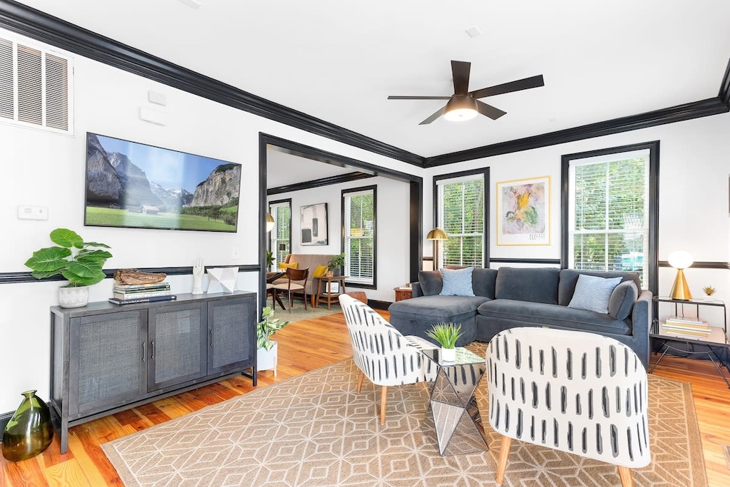 Welcome to our home!

City of Charleston Permit OP2020 - 01287