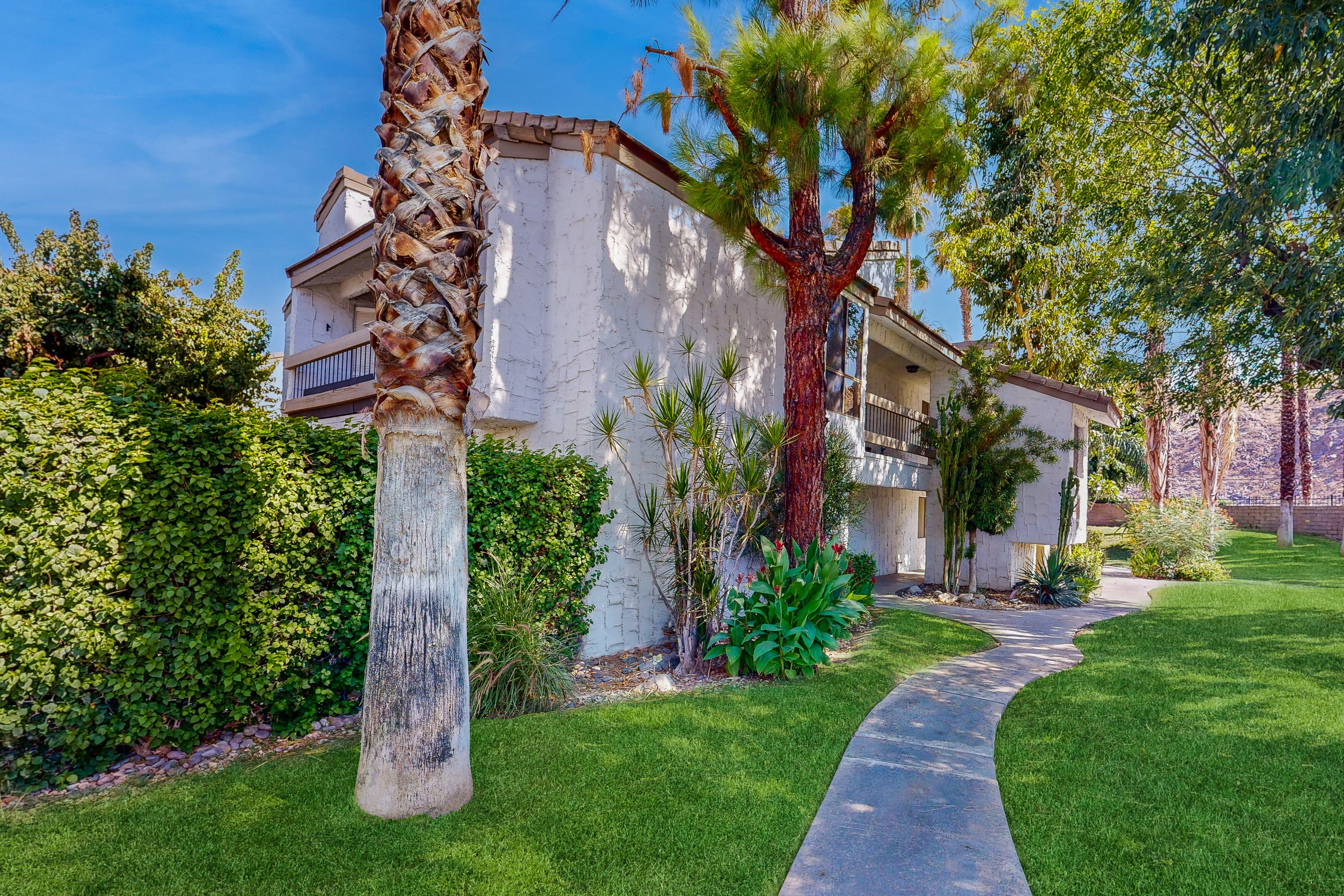 Palm Canyon Villas B8 - 68424