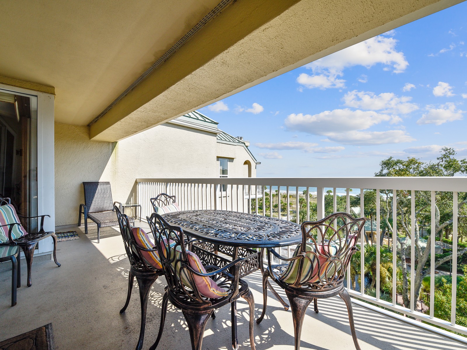 Private Balcony at 507 Barrington Arms