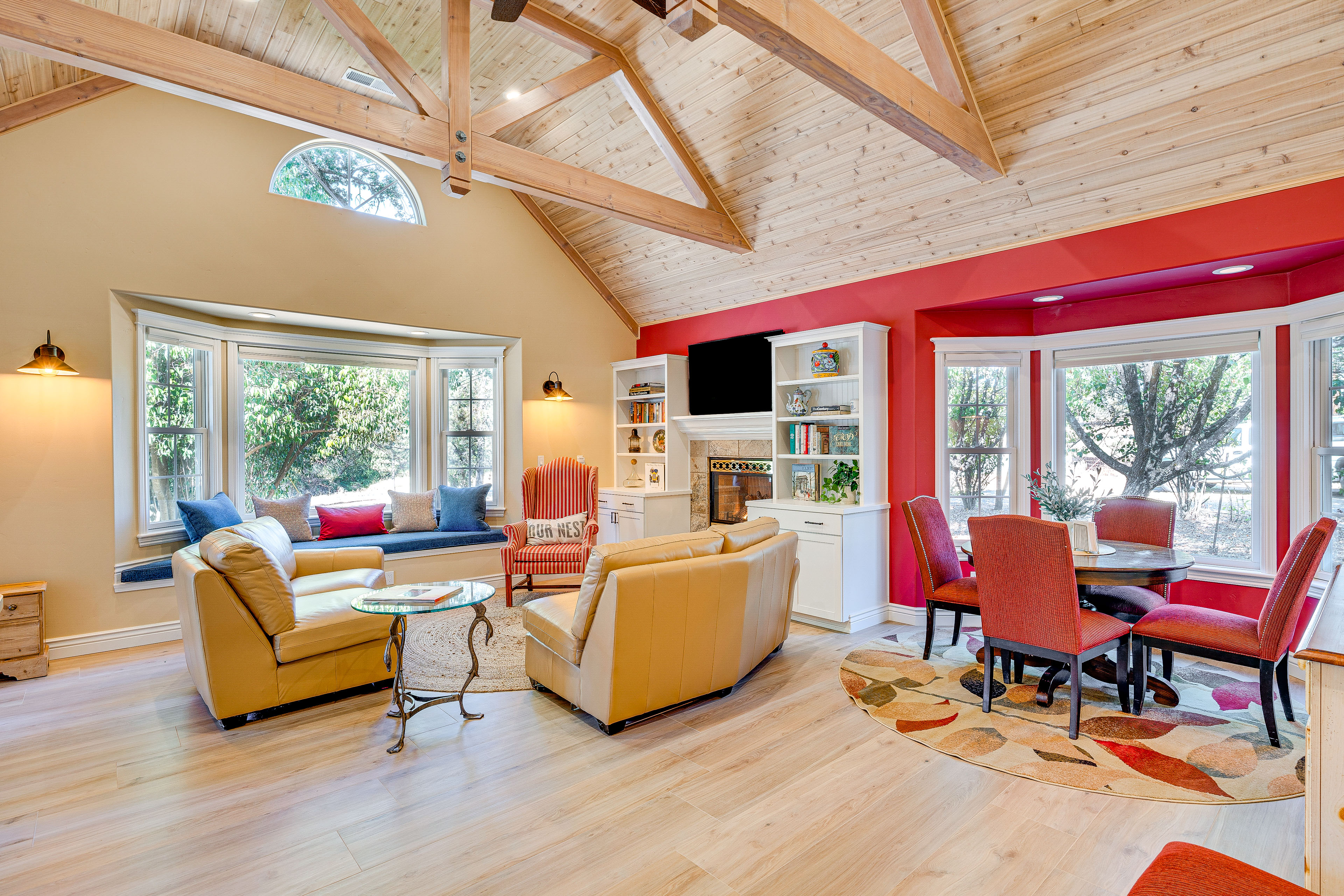 Auburn Farmhouse w/ Fireplace, Close to Wineries