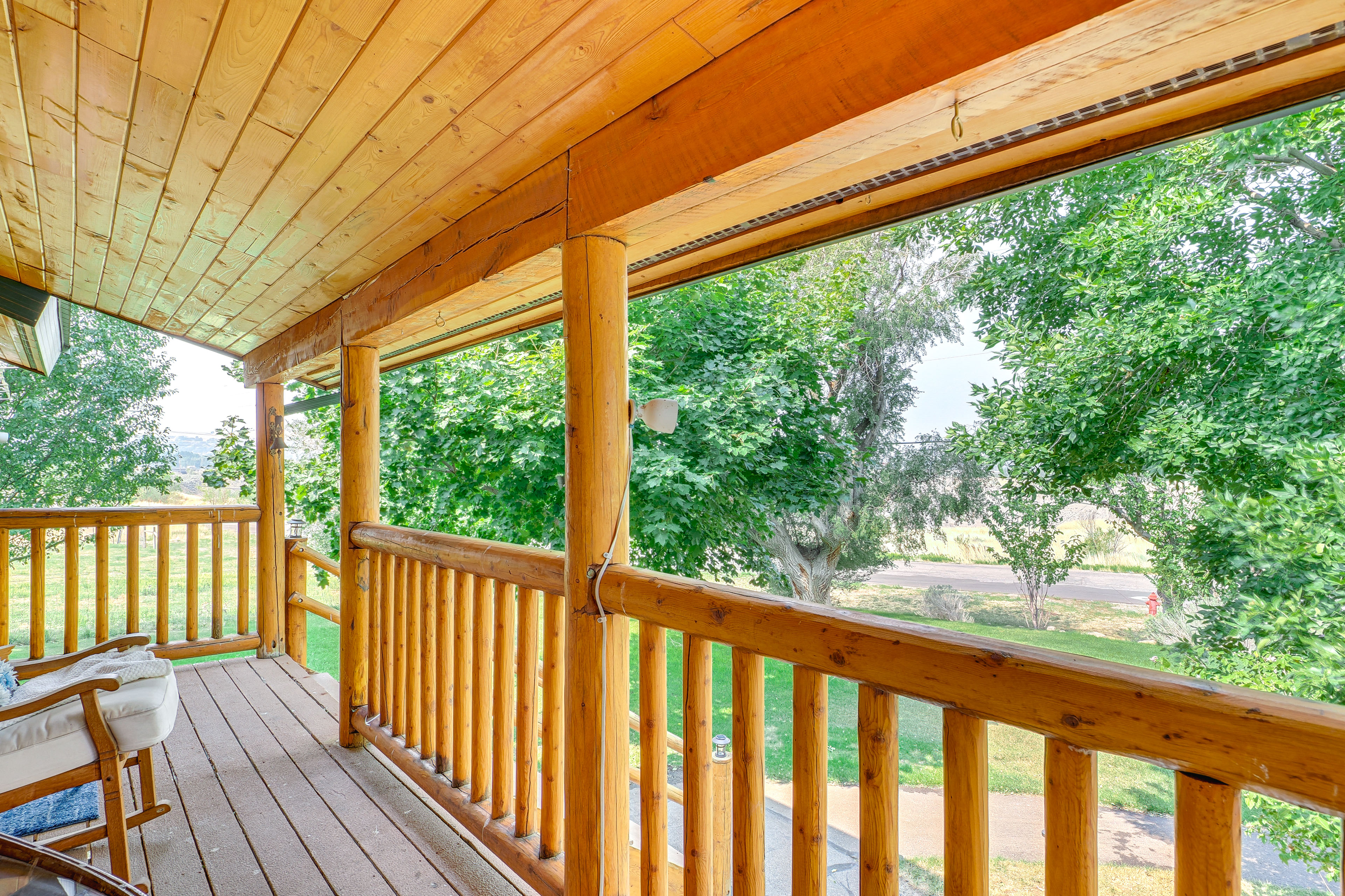 Pet-Friendly Cabin w/ Mtn View in South Weber!