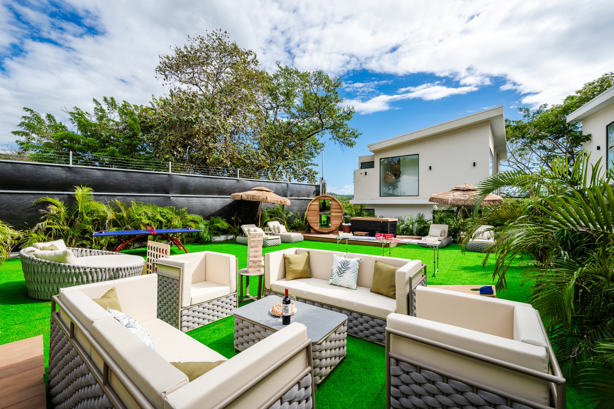 Modern 2 BR 3 BA Villa, Private Pool, Exclusive Beach Club Access Modern 2 BR 3 BA Villa, Private Pool, Exclusive Beach Club Access