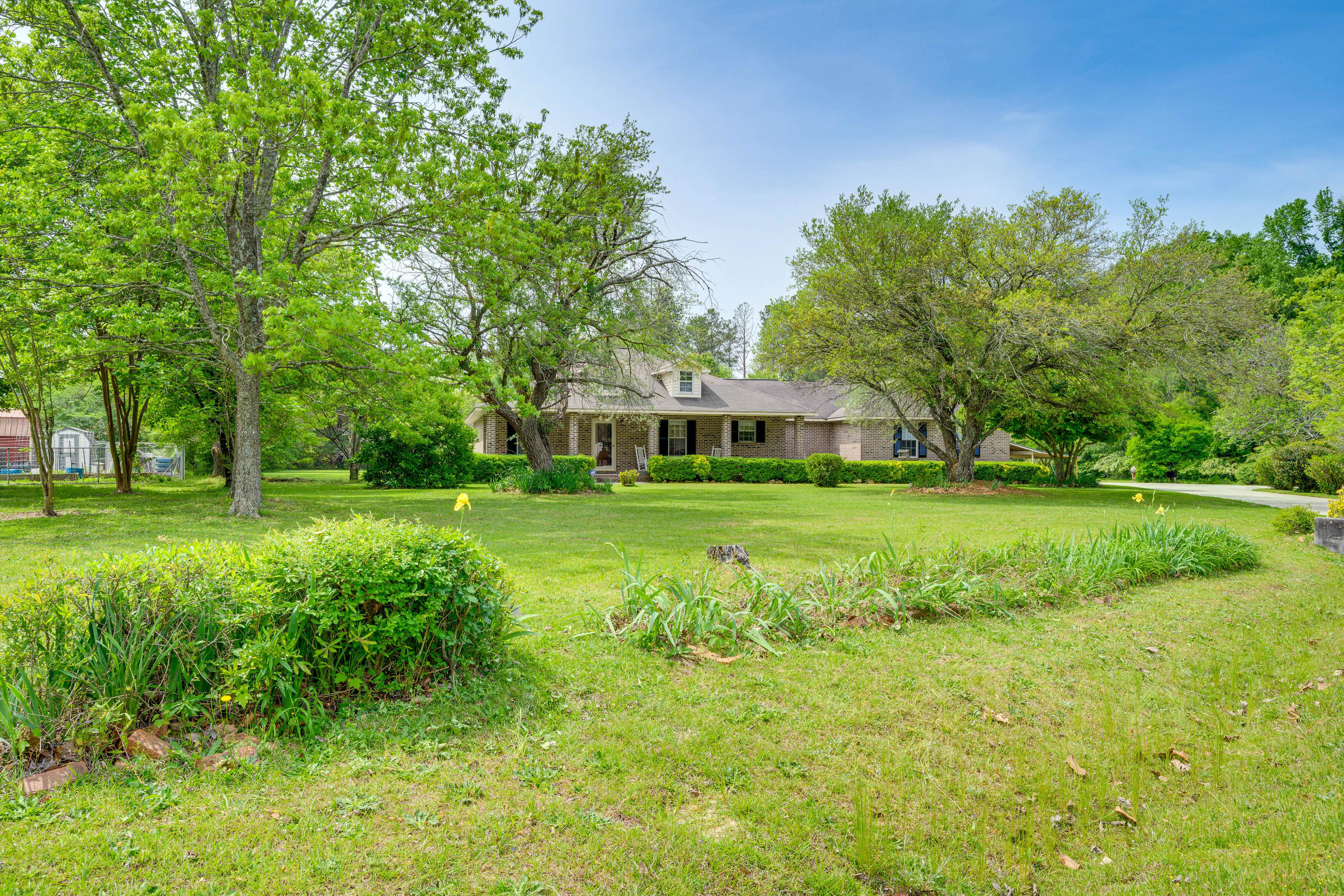 Property Image 1 - Perry Family Home on 2 Acres w/ Private Pool