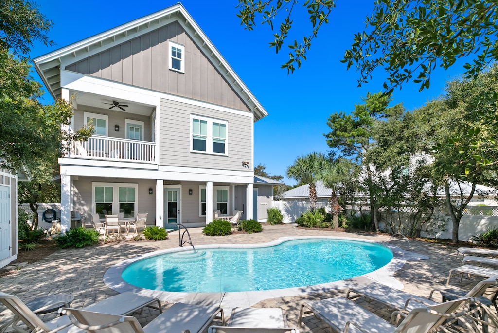 Welcome to where it is Forever Five O'Clock