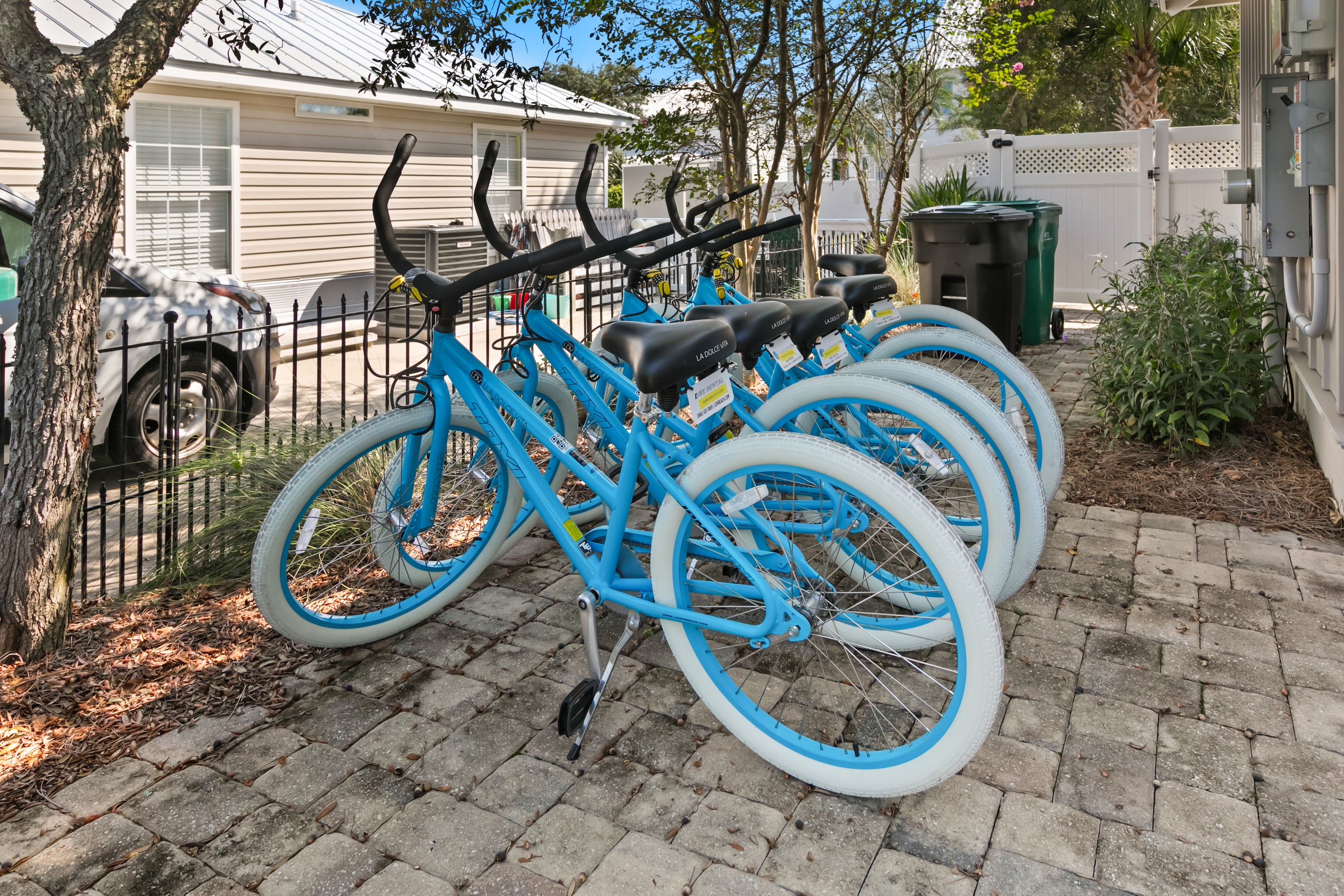 Enjoy 5 Taxi Bikes during your stay