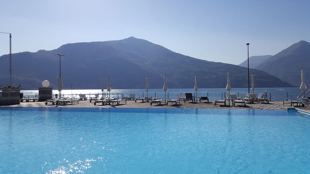 Lakeside swimming pool