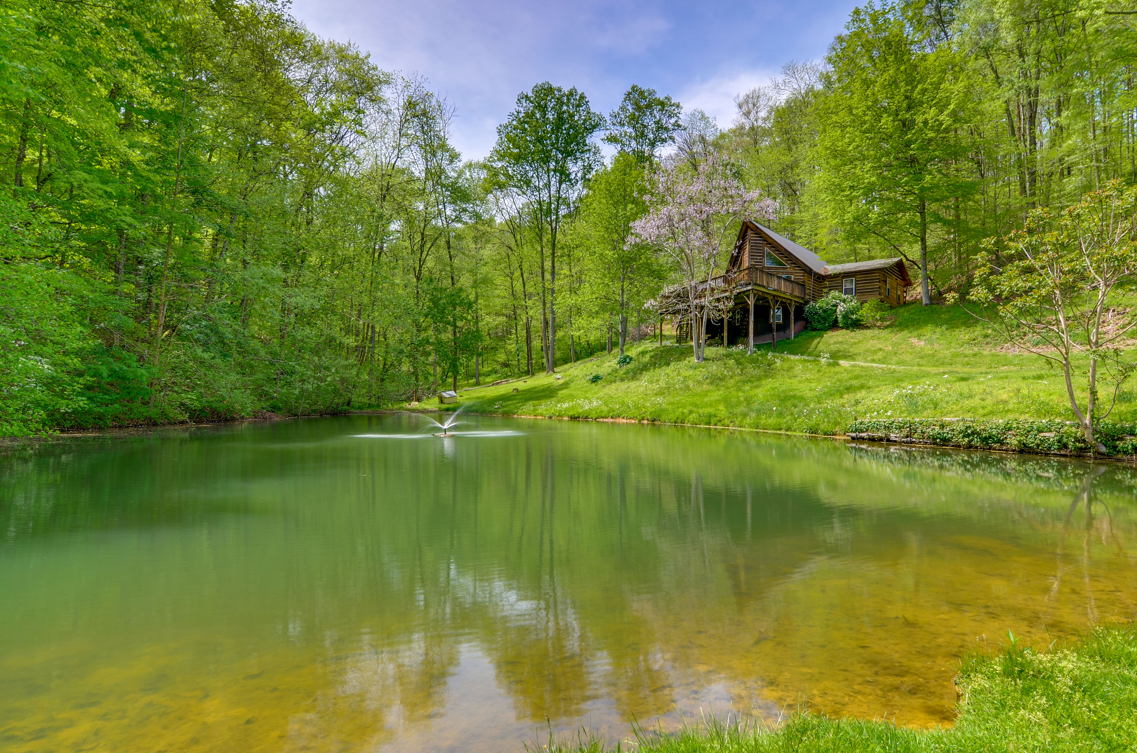 Property Image 1 - Peaceful Country Home < 5 Mi to Lake Cumberland