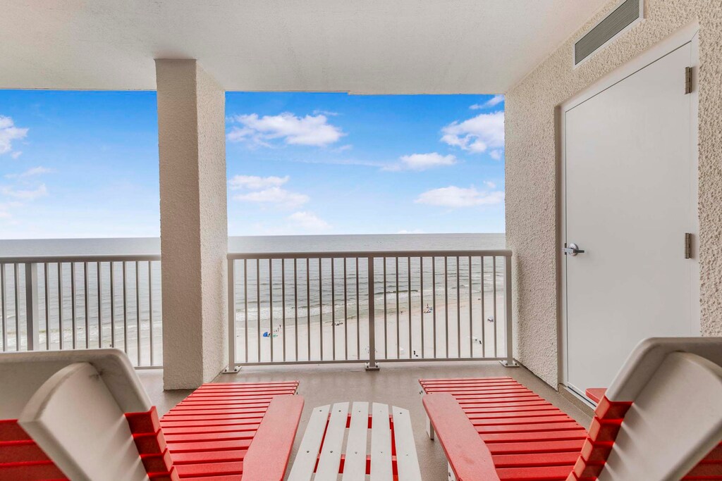 Lounge chairs on the private balcony
