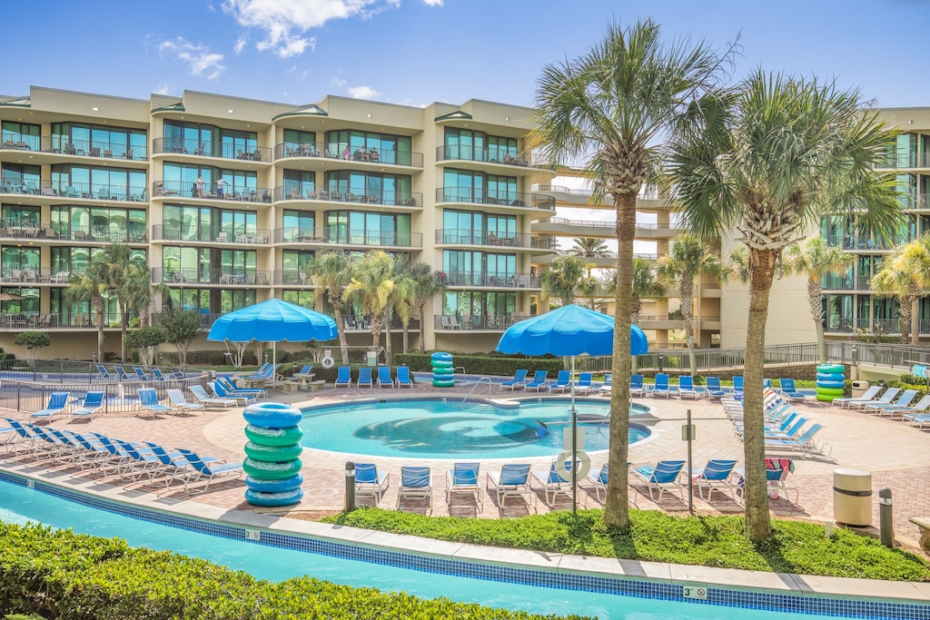 Welcome to Phoenix on the Bay!