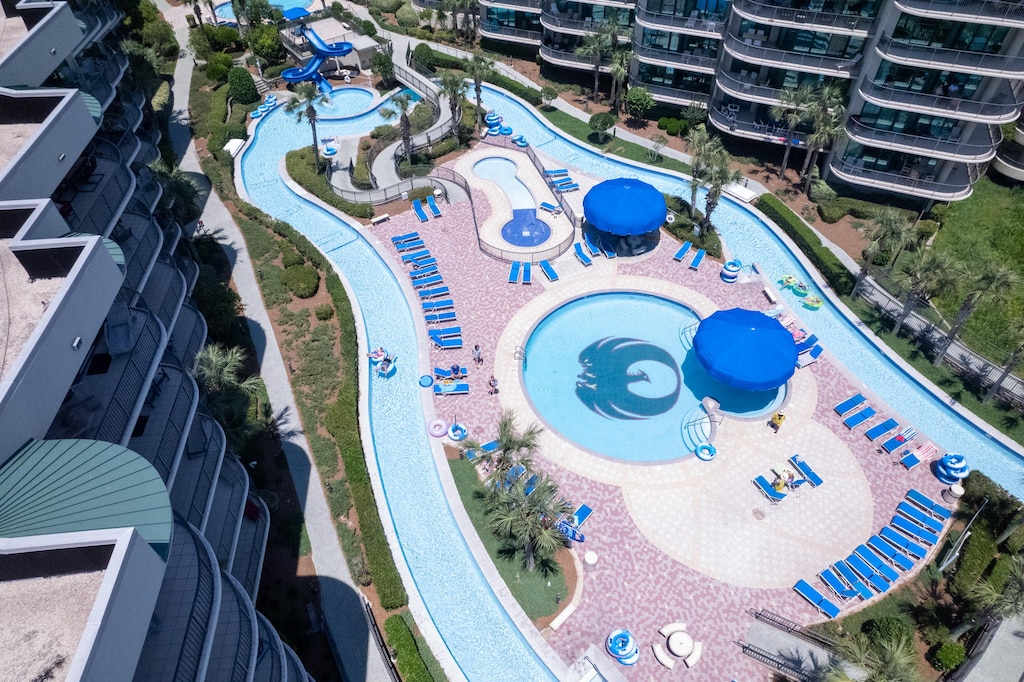 Resort style pools at the Phoenix on the Bay!