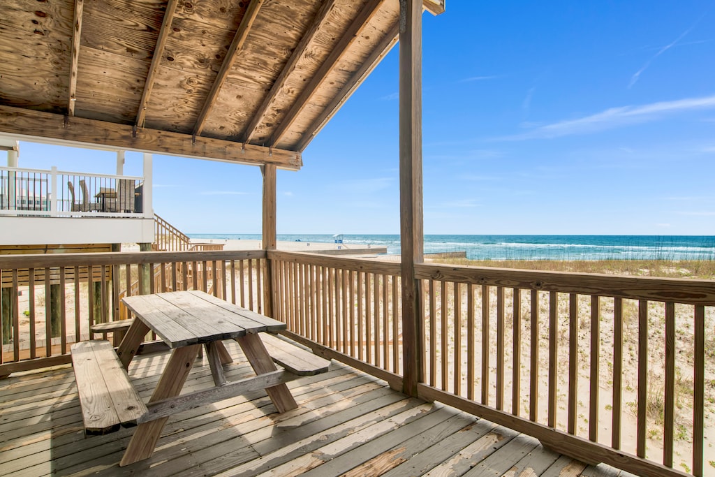 Covered outdoor dining