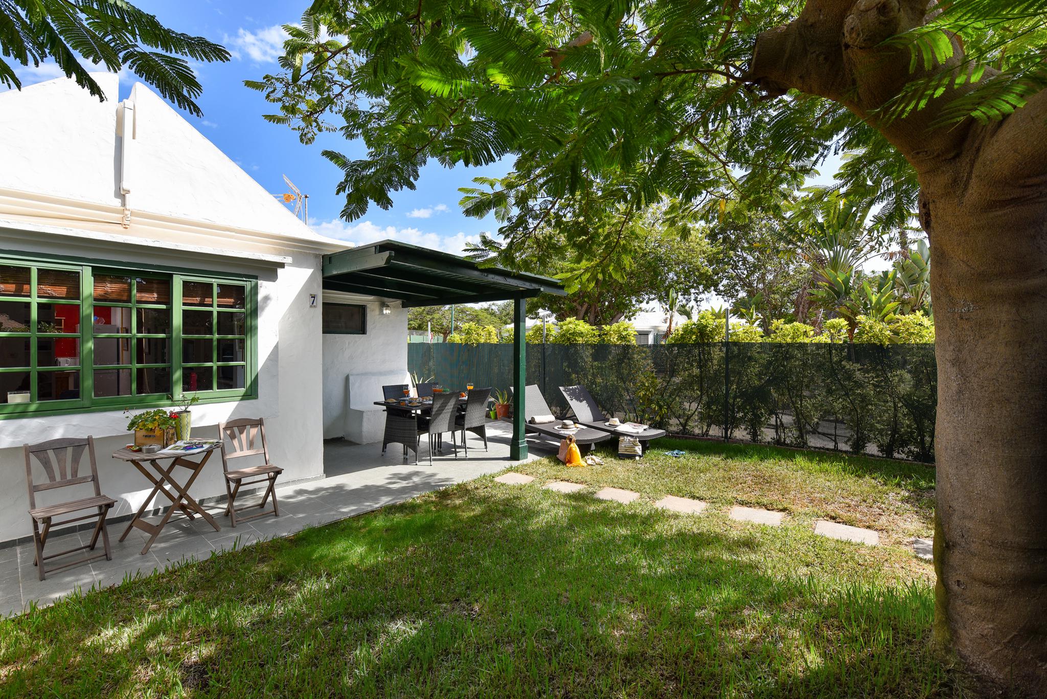 Property Image 2 - Cozy Bungalow Playa Flor Maspalomas