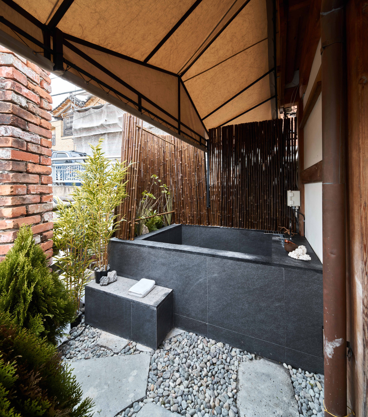 Property Image 2 - Luxury Hanok with private bathtub - SN11