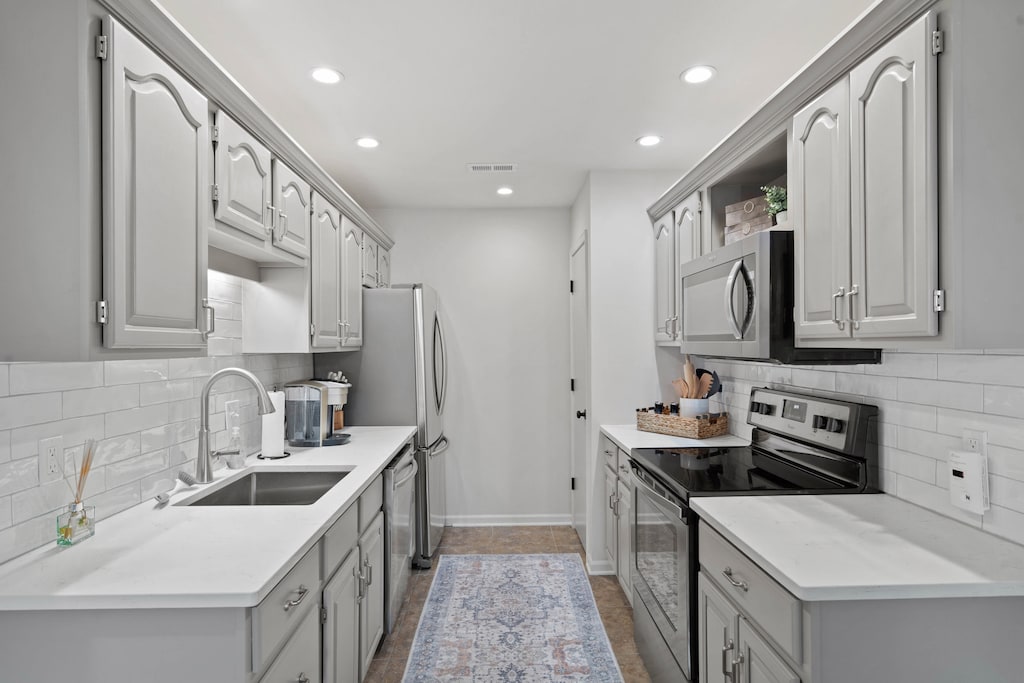 Cook with ease in our fully stocked kitchen, equipped with everything you need to create delicious meals