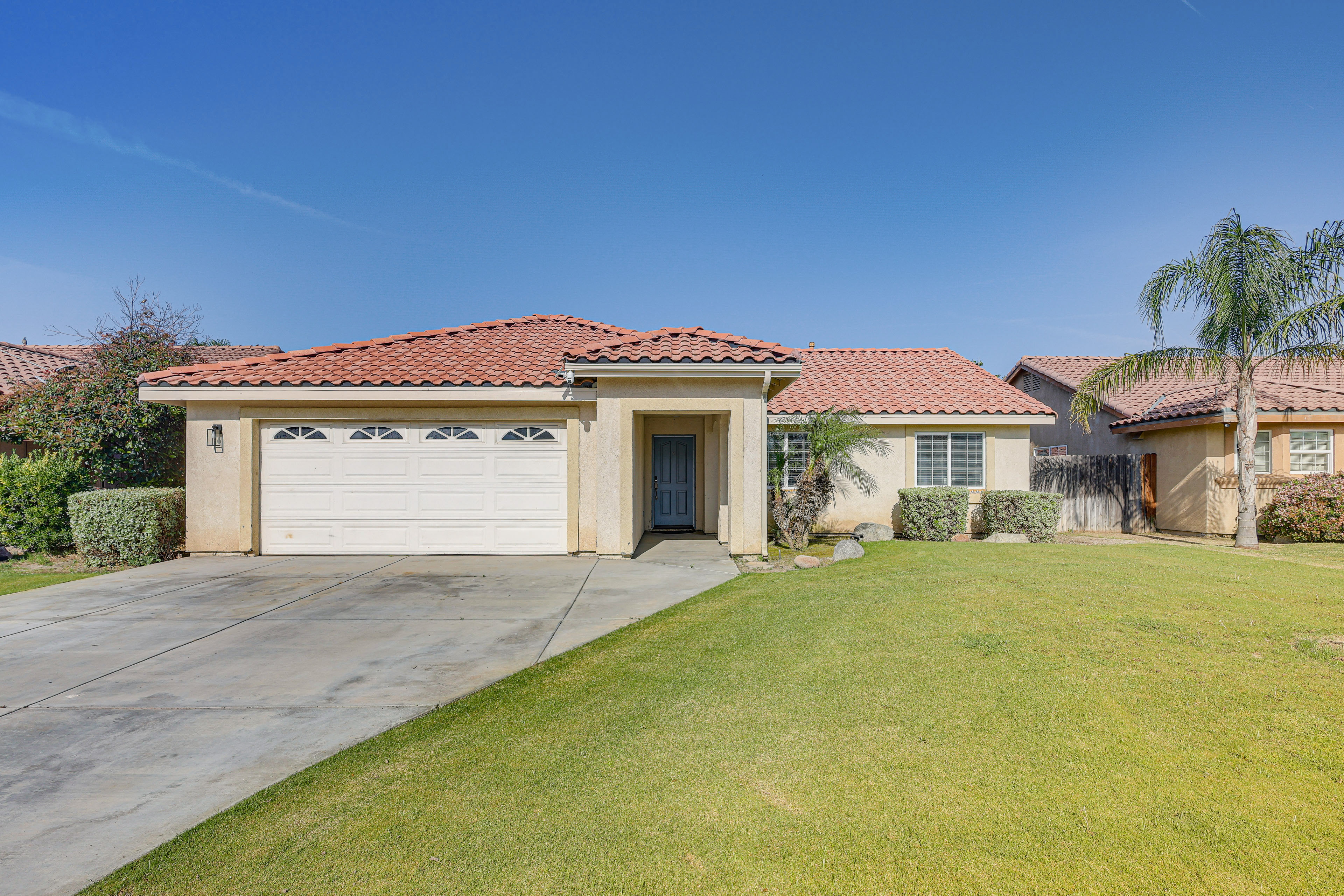 Property Image 2 - Bakersfield Home w/ Pool Table, Cornhole + More!