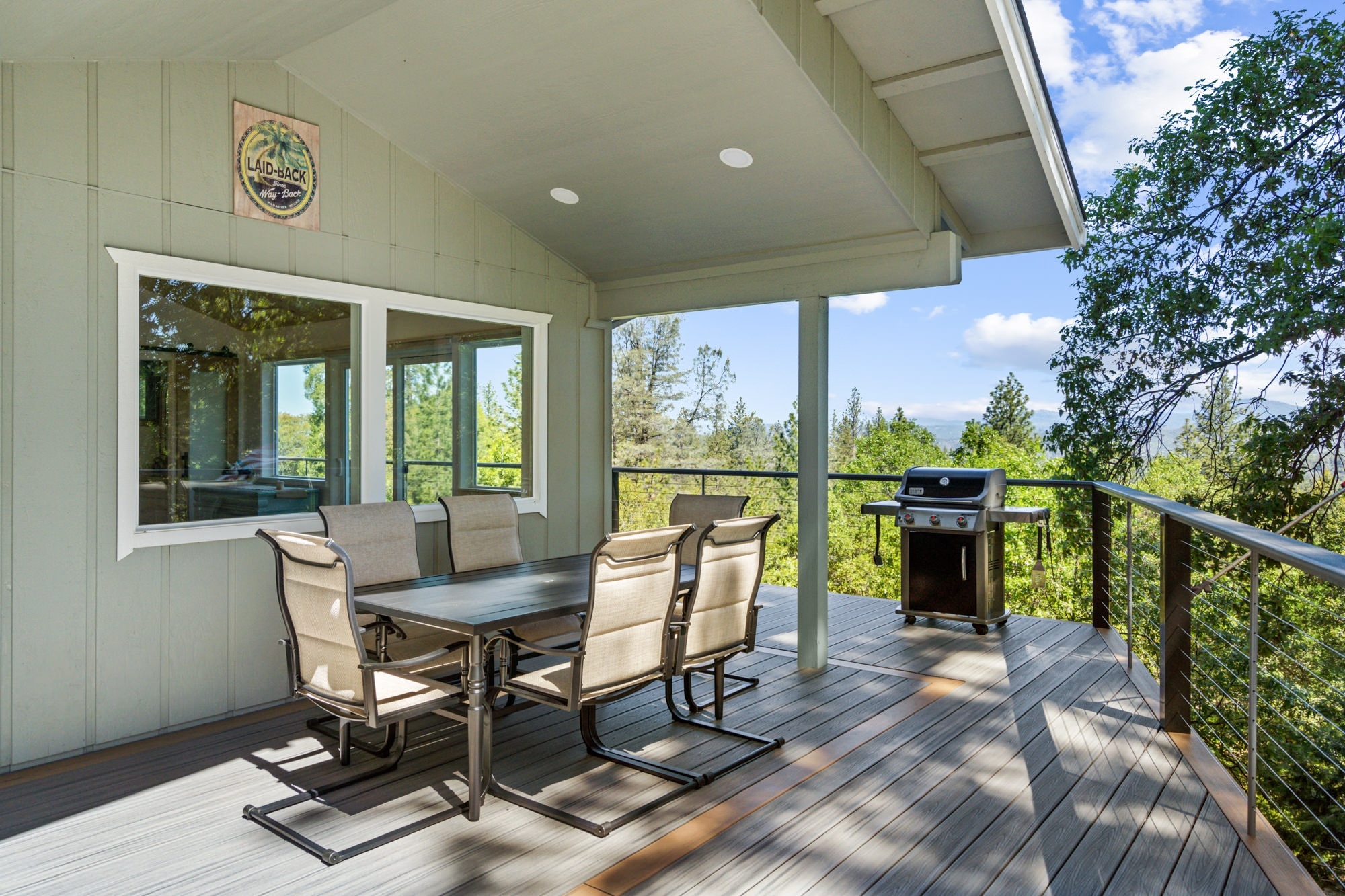 Deck Seating with BBQ.
Pine Mountain Lake Vacation Rental "Up On V1" - Unit 7 Lot 34.