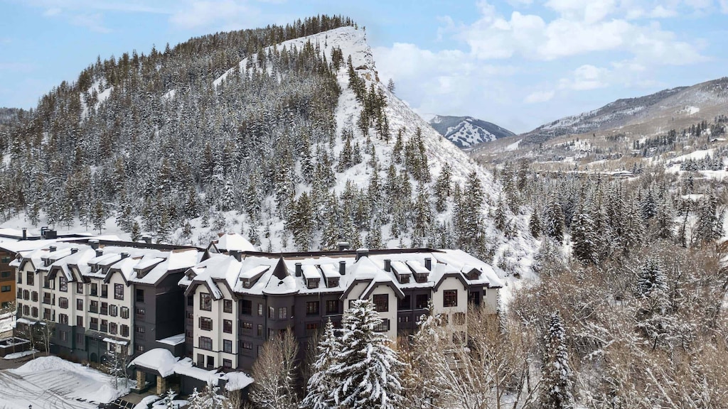 ascent-0094_54340910024_o