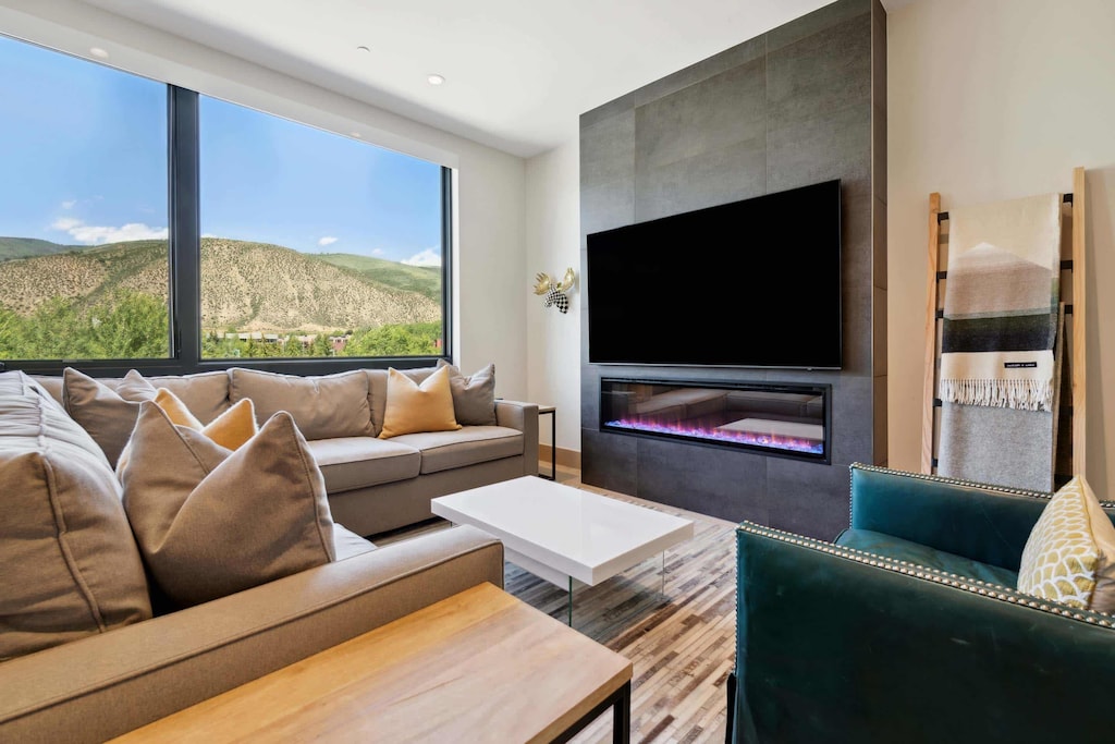 1720732357392-2676-3