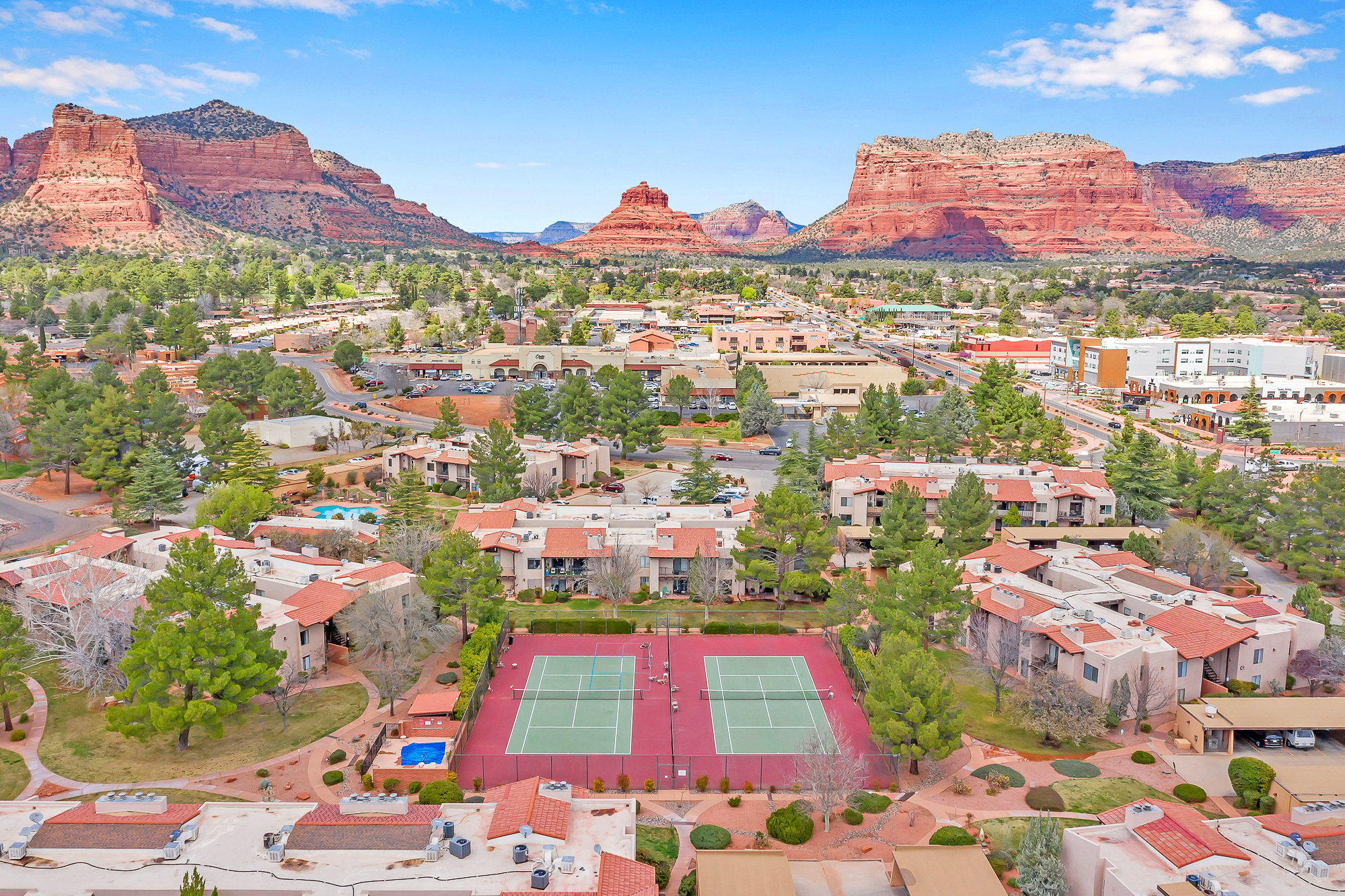 Amazing views and community amenities!