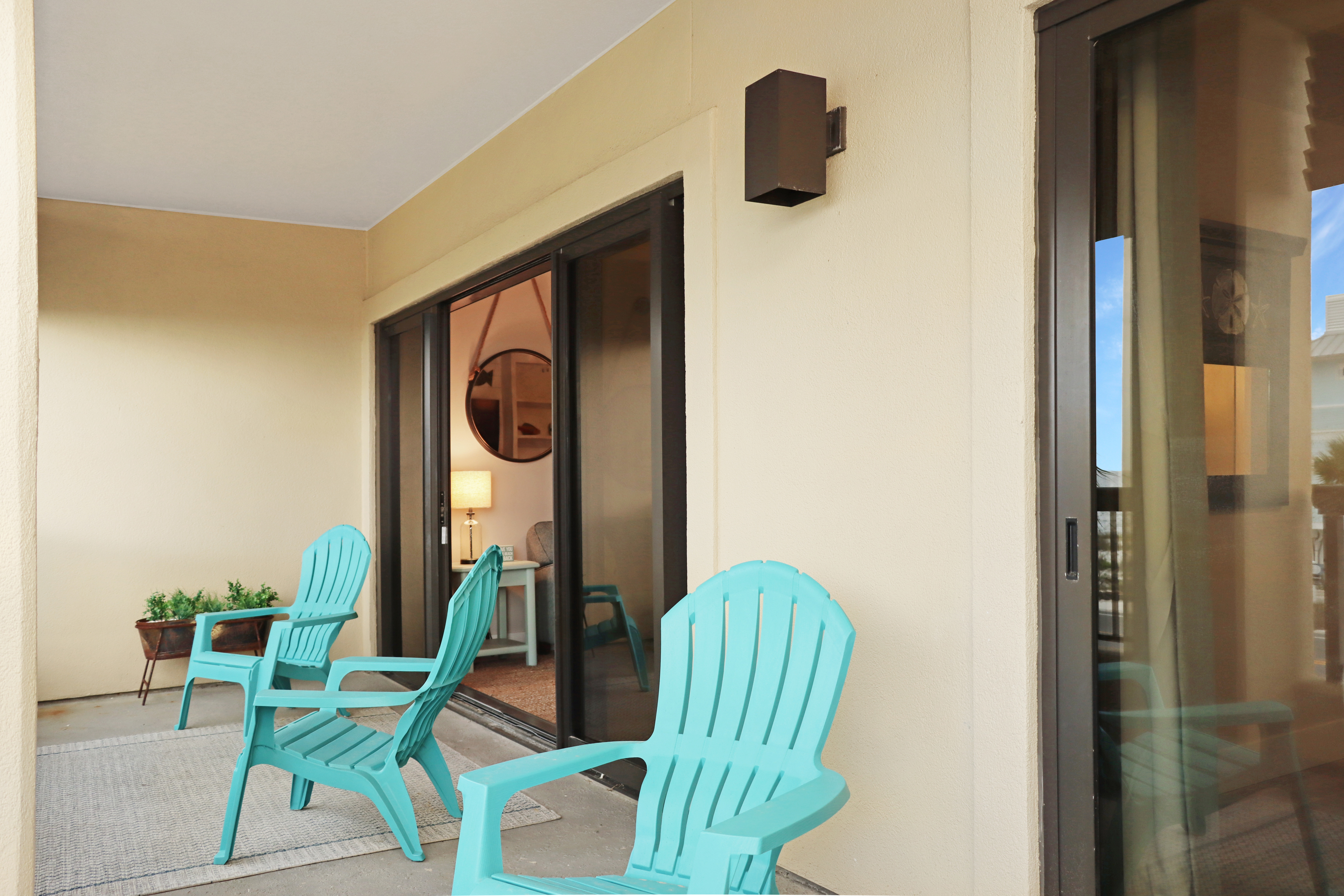 Enjoy a Cup of Coffee and Listen to the Gentle Breeze