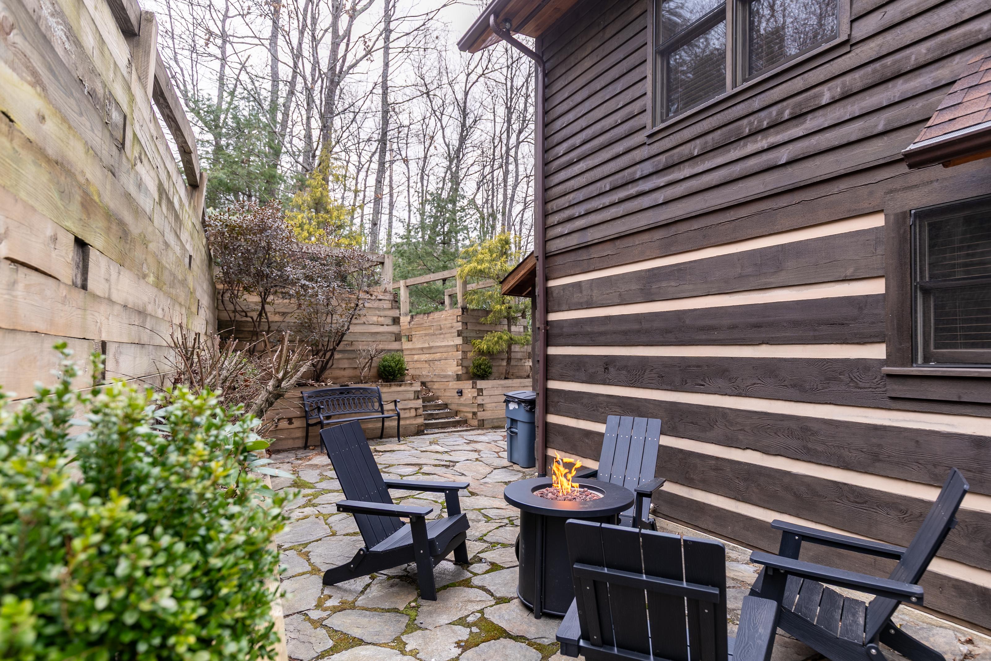 Happy Trees Cabin Happy Trees Cabin