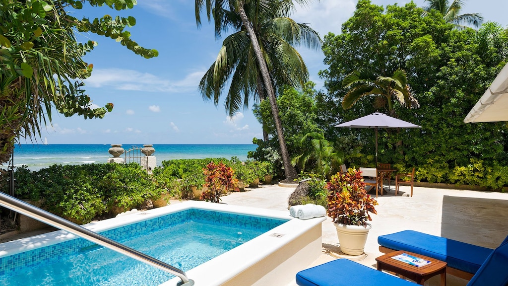 An intimate retreat, well suited for couples and honeymooners