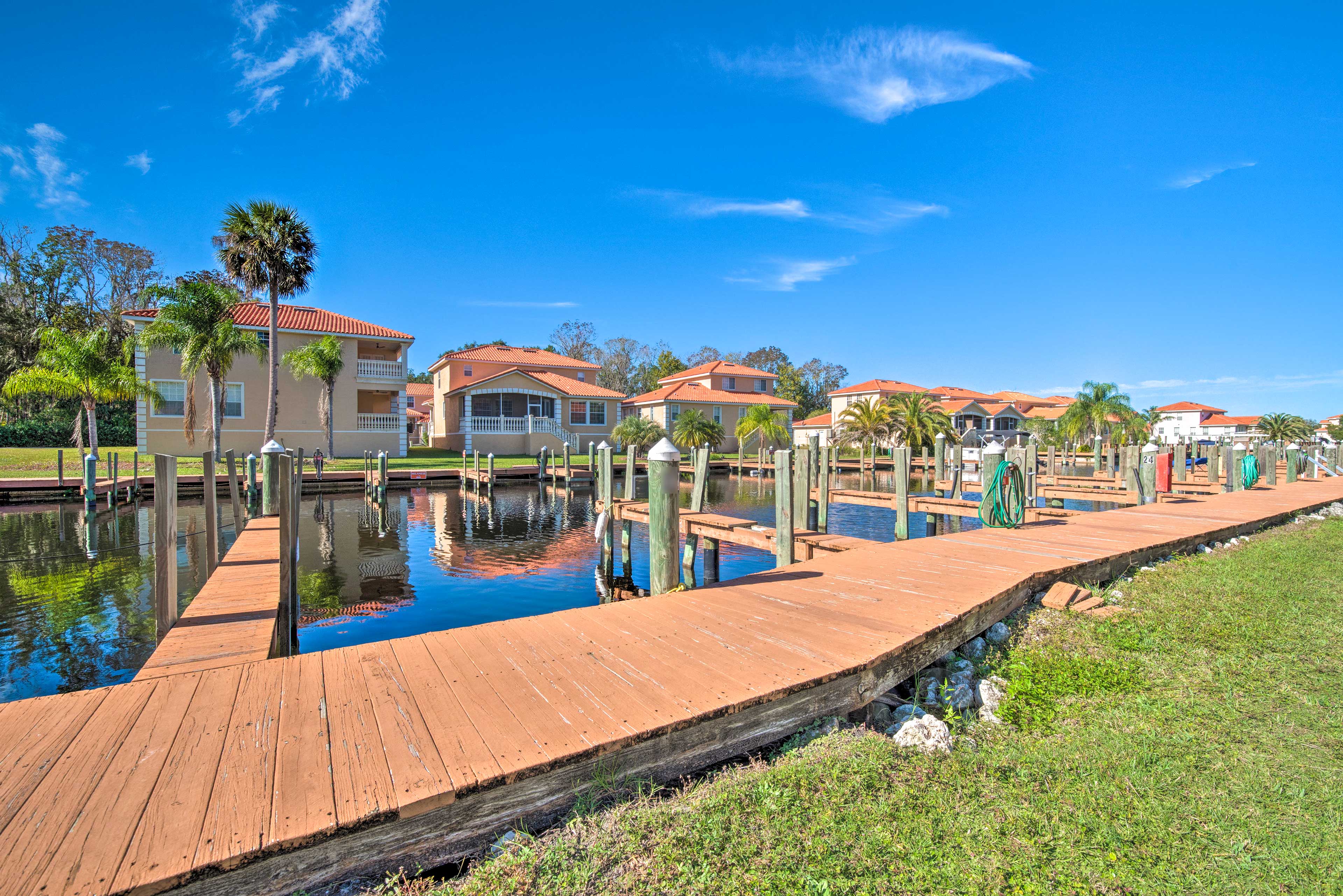 Property Image 2 - Pet-Friendly Homosassa Condo: Walk to River!