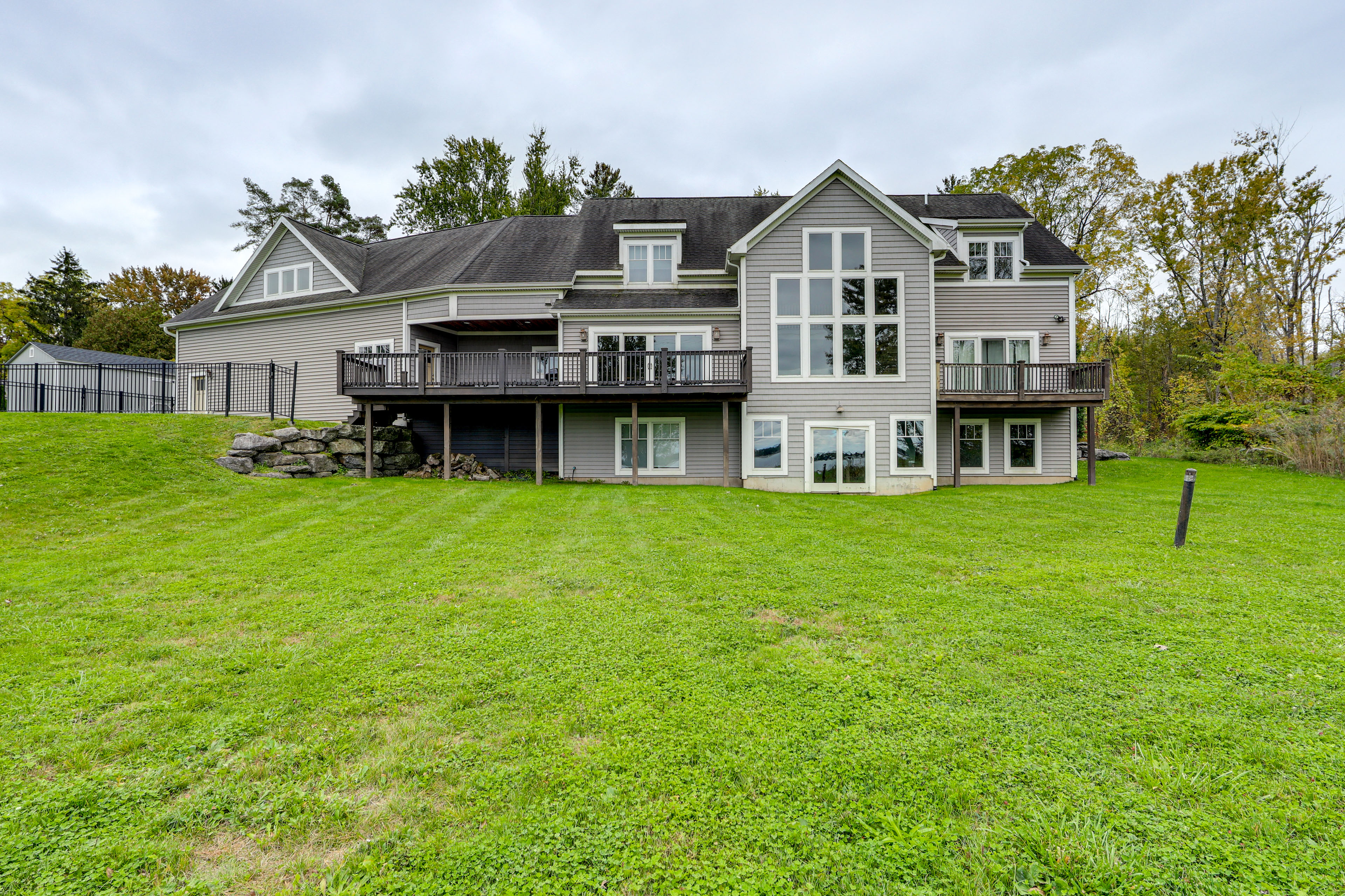 Steps From Oneida Lake: Spacious Gem w/ Game Room!