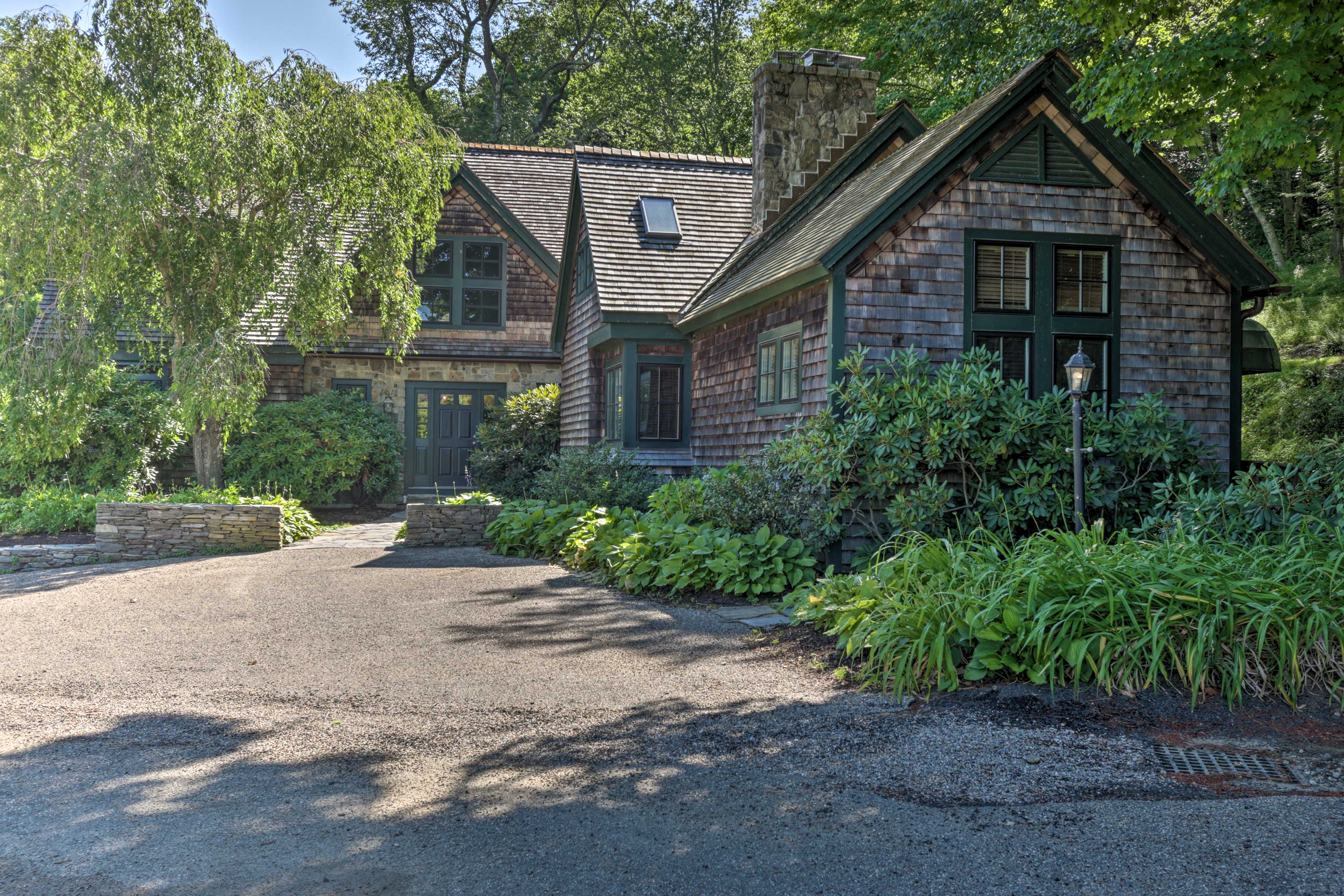 Property Image 2 - Stunning Warren Lakefront Home: Deck, Grill, Sauna