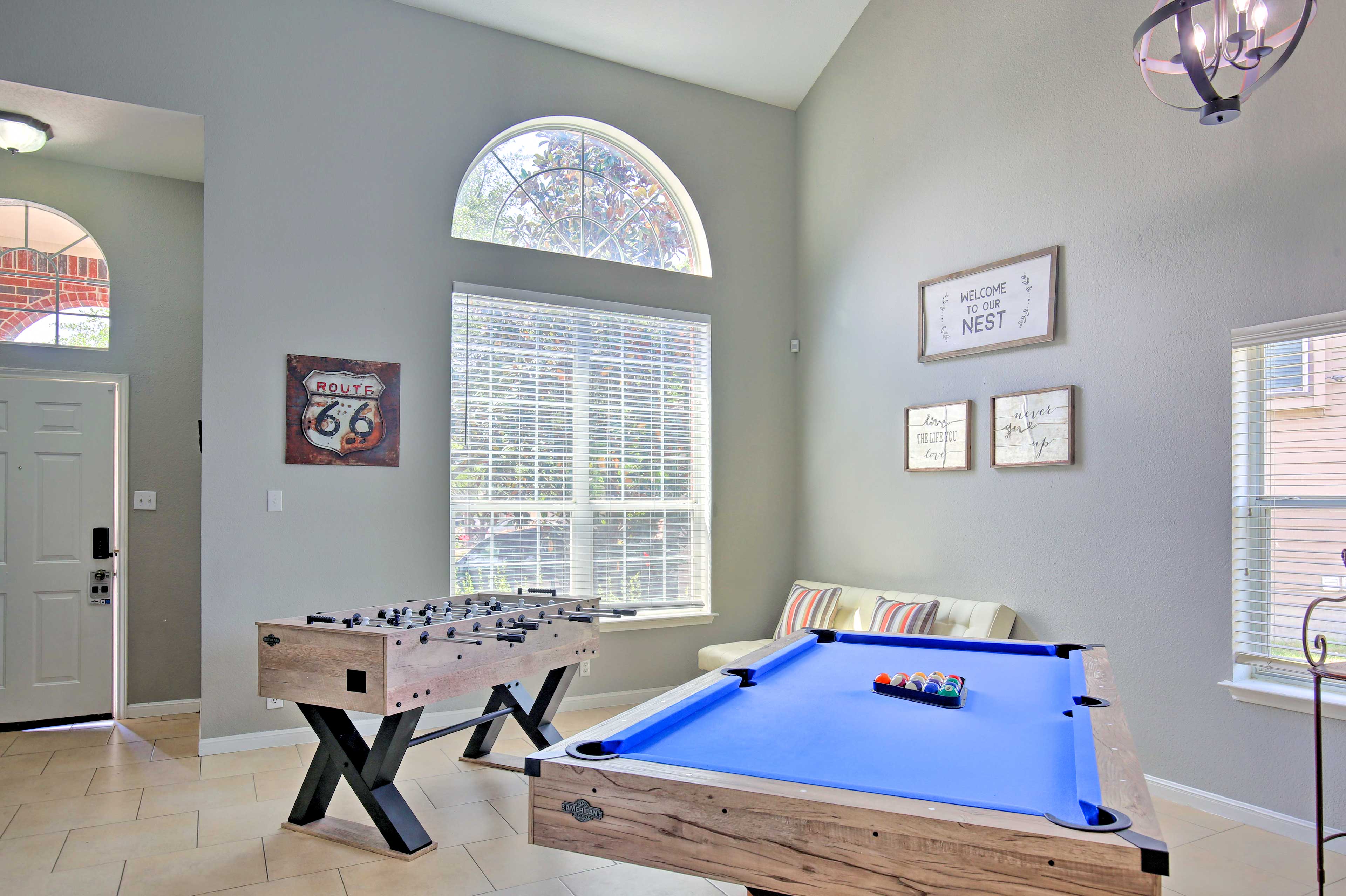 Home w/ Game Room & Hot Tub, 1 Mi to SeaWorld