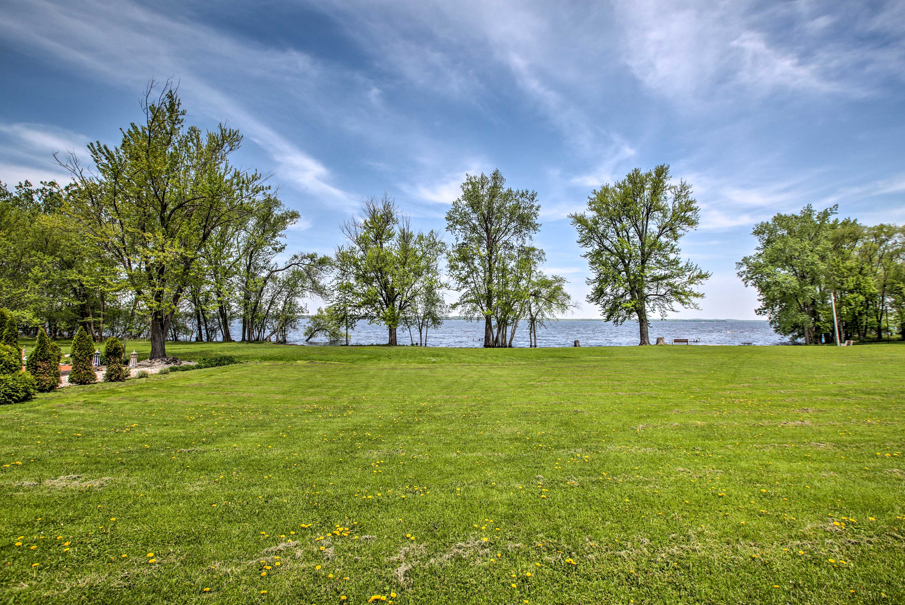 Property Image 2 - Waterfront Lake Koshkonong Home w/ Pier & Fire Pit