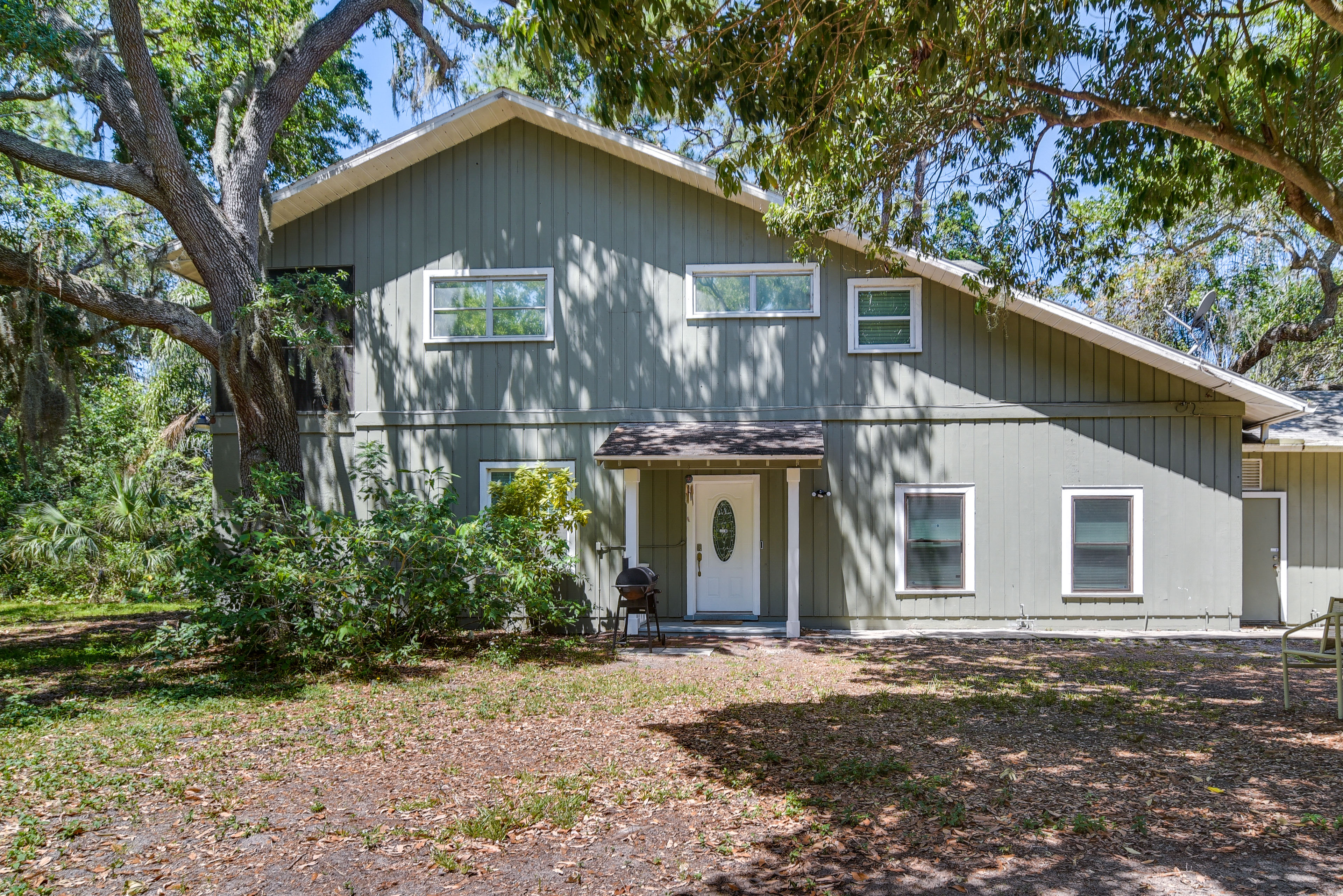 Property Image 1 - St Petersburg Vacation Home 6 Mi to St Pete Beach!