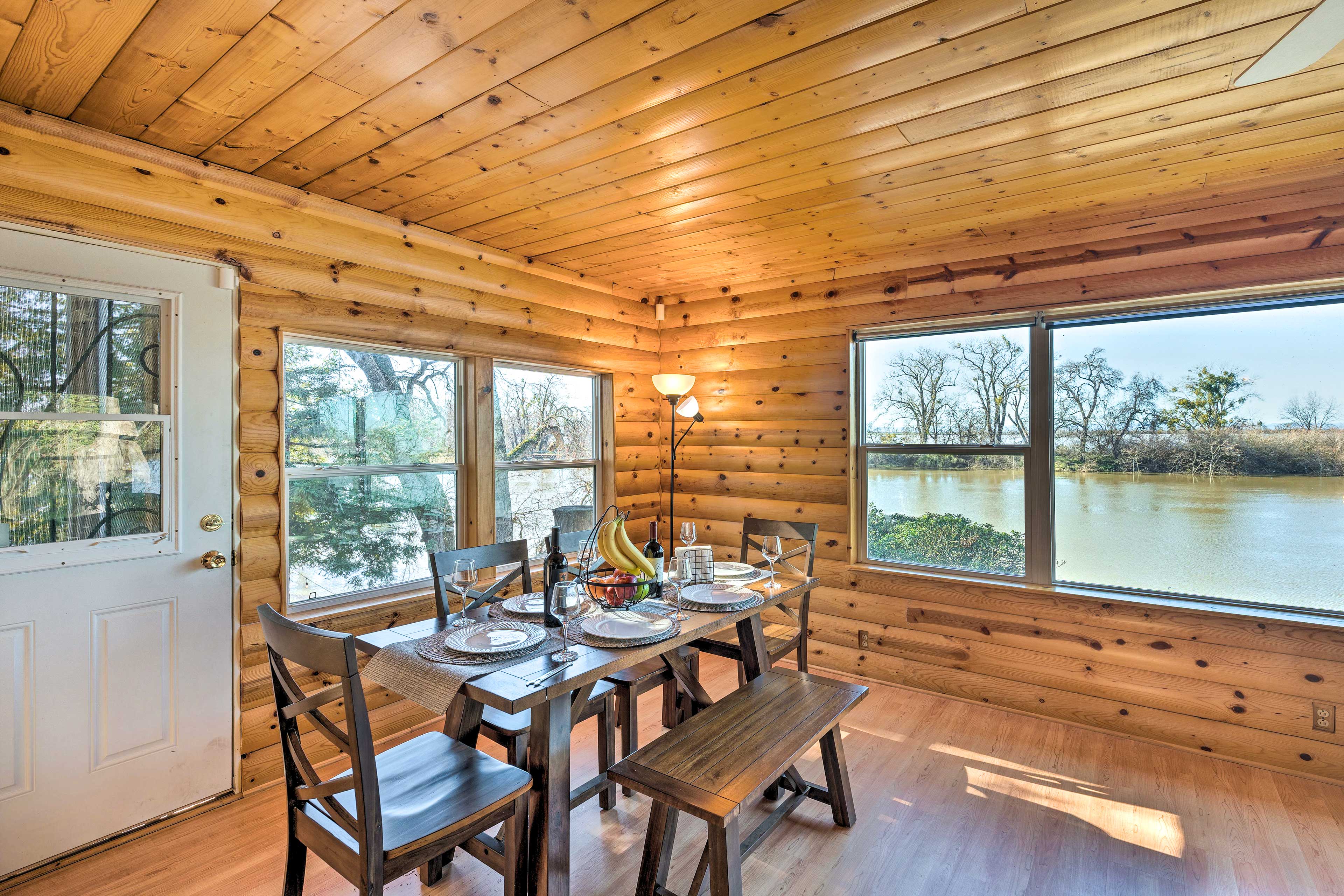 Stunning Nicolaus Getaway on Feather River! Home Rental in Nicolaus