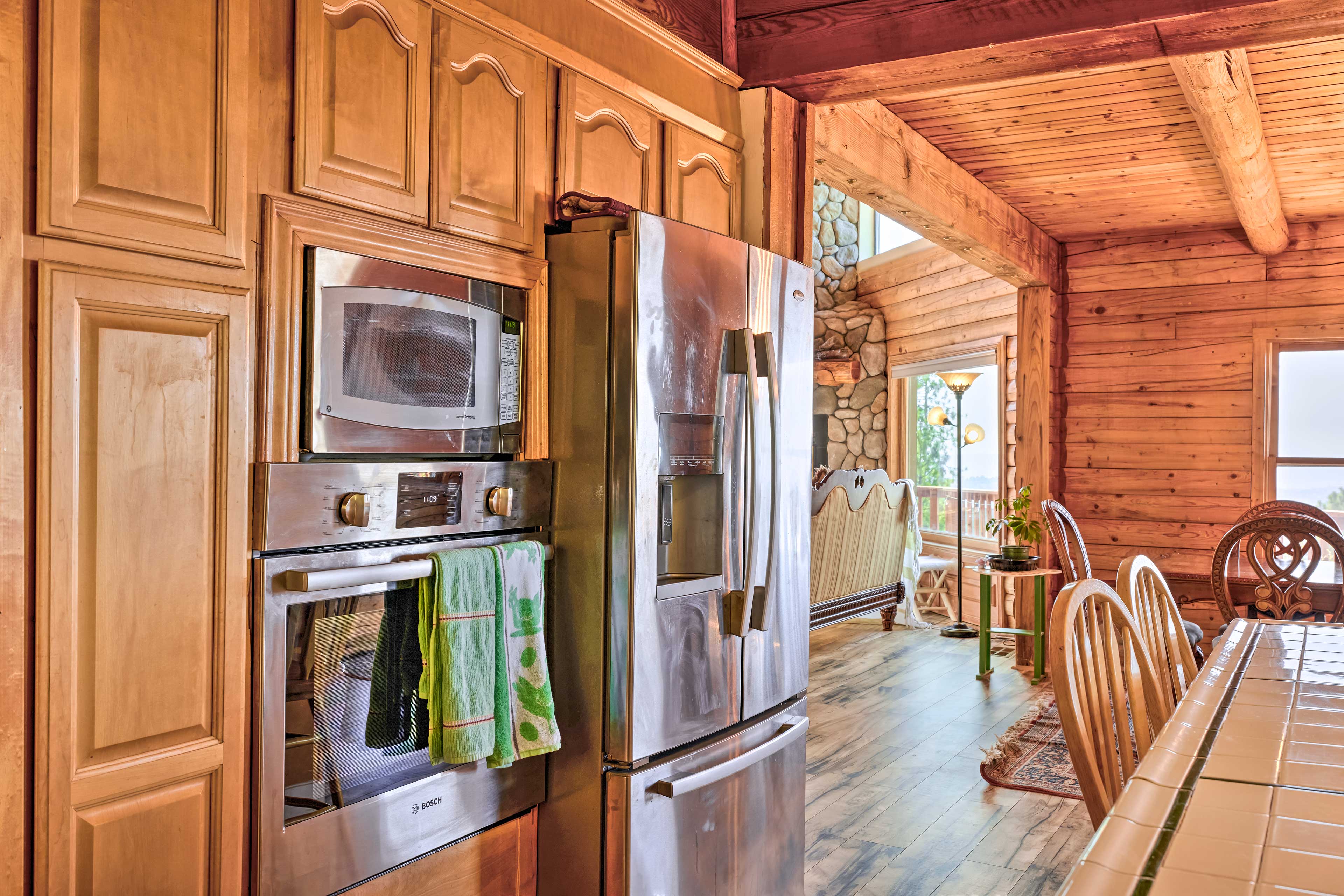 Stunning Sonora Cabin w/ Unobstructed Views!