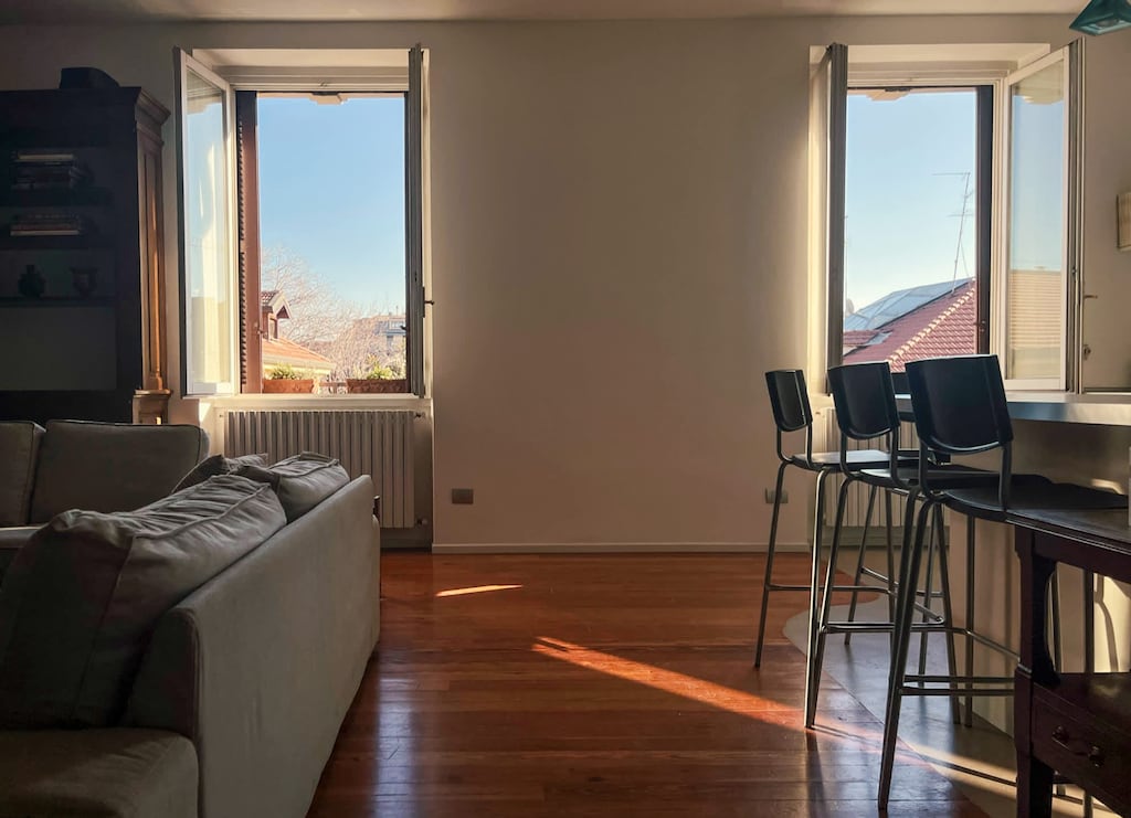 Modern and pleasant living room