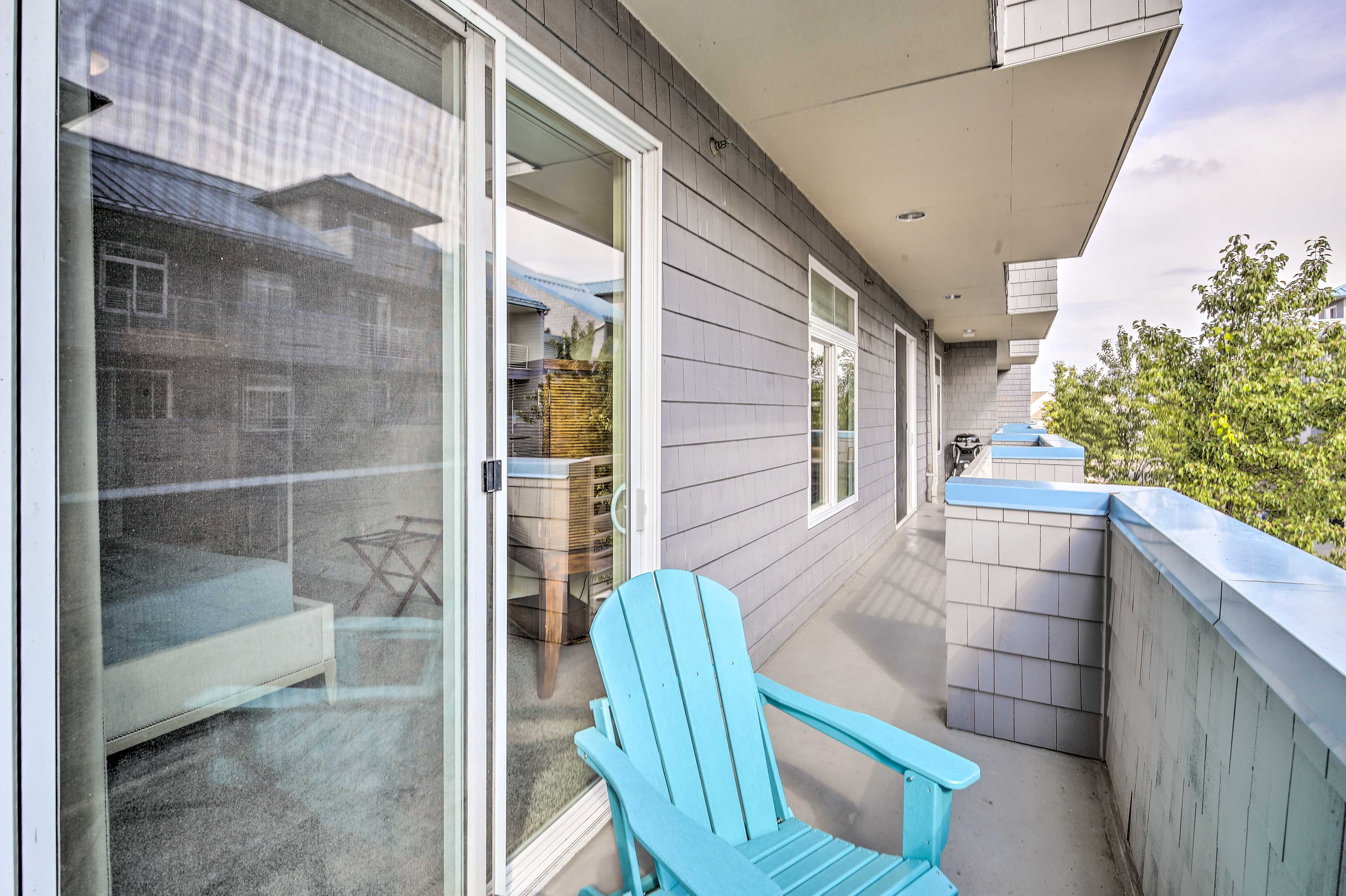 Grand Haven Condo w/ Patio < 1 Mi to Downtown