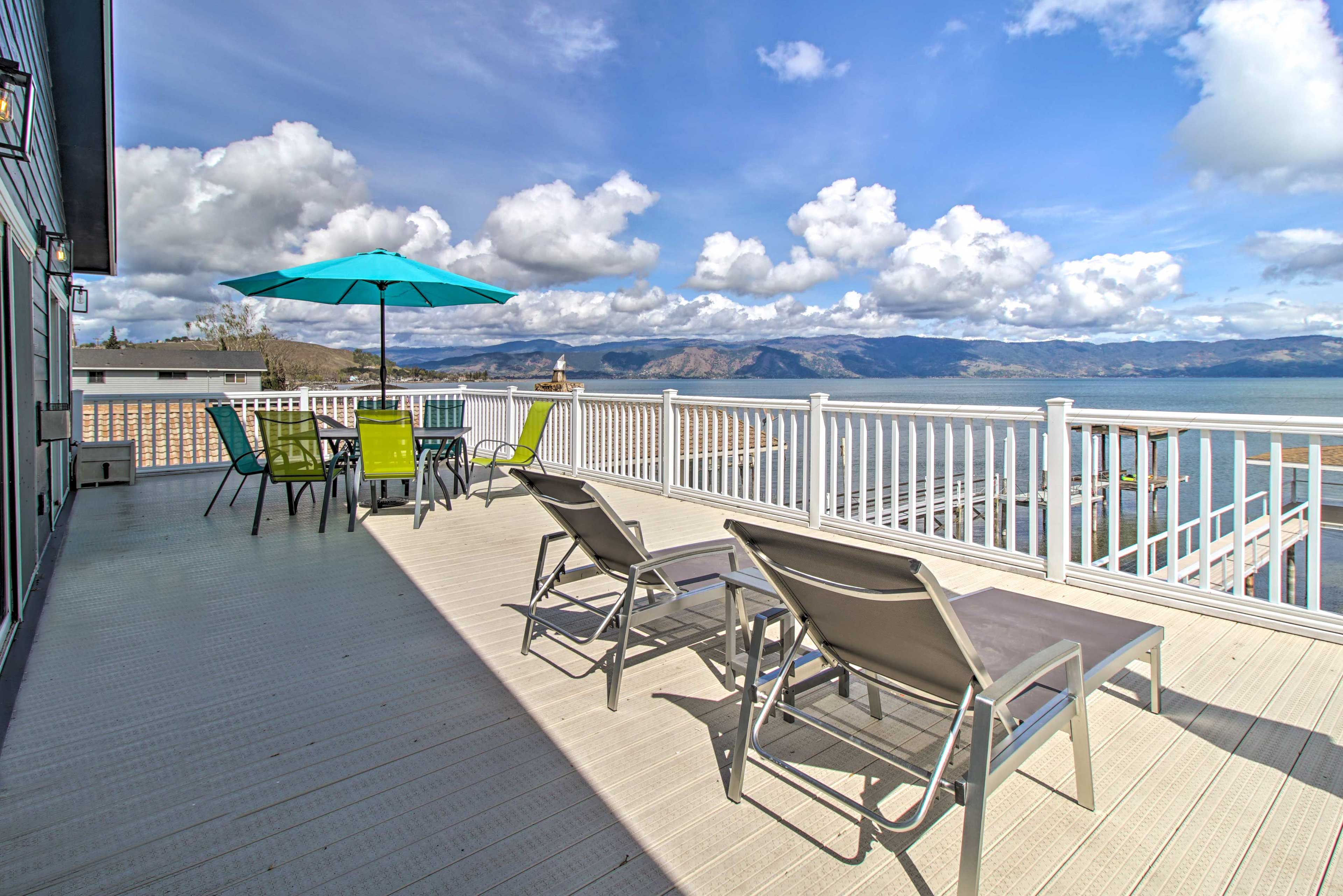 Property Image 2 - Spacious Lakeport Home w/ Dock & Mtn Views!