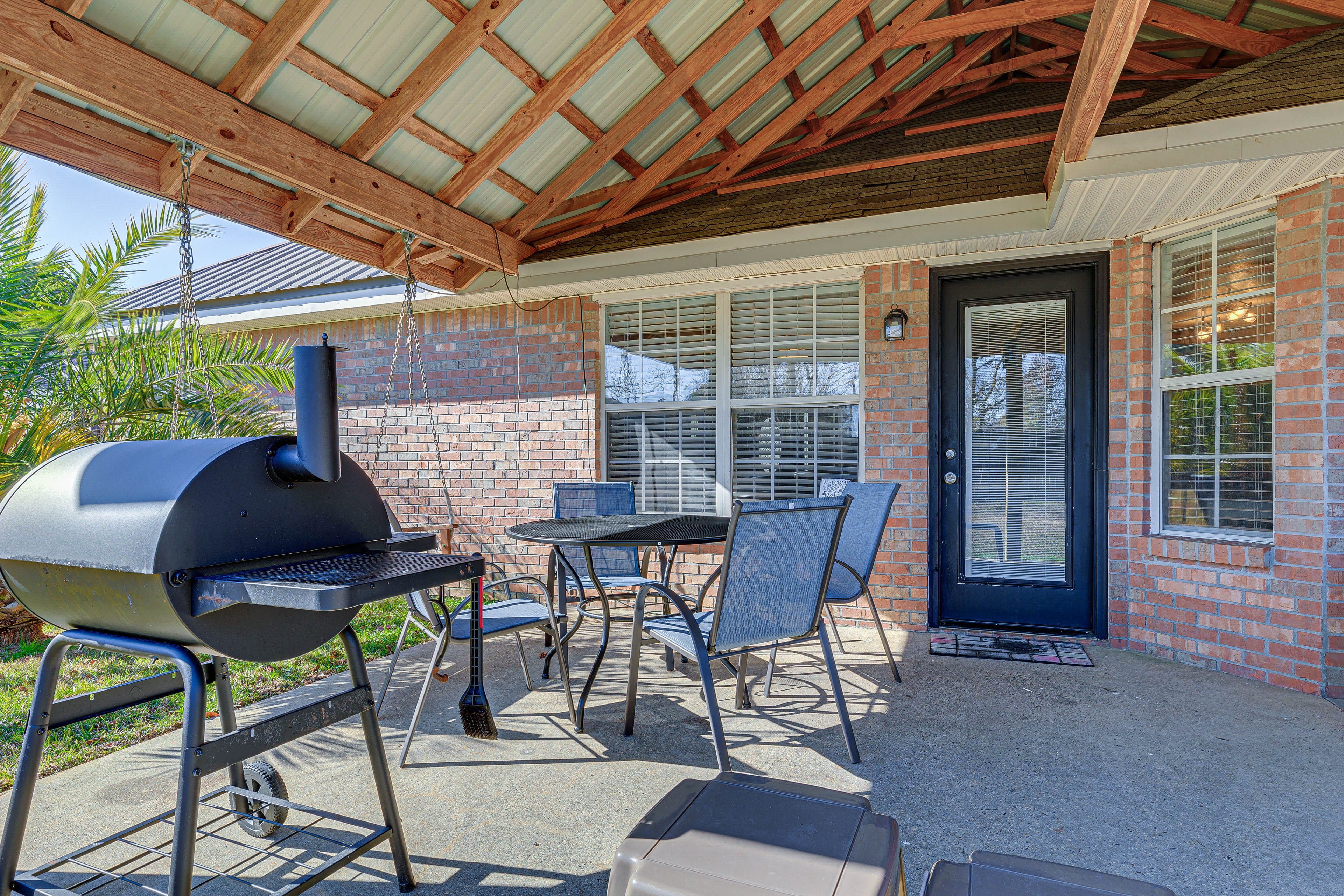 Family-Friendly Ocean Springs Home: Grill, Hot Tub