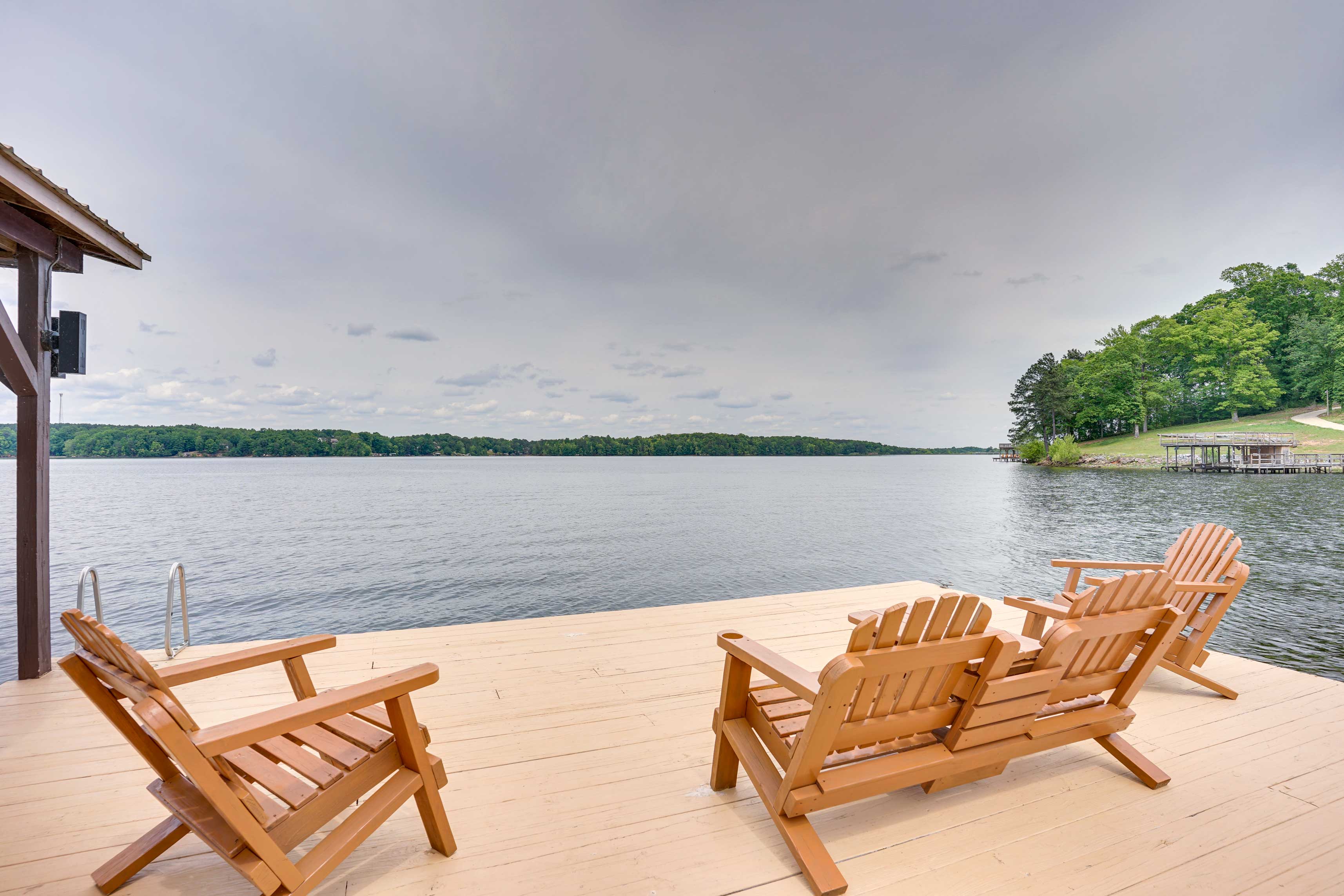 Property Image 2 - Lakefront Home w/ Outdoor Oasis, Kayaks, Dock